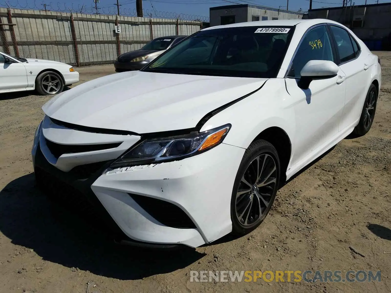 2 Фотография поврежденного автомобиля 4T1G11AK6LU348220 TOYOTA CAMRY 2020