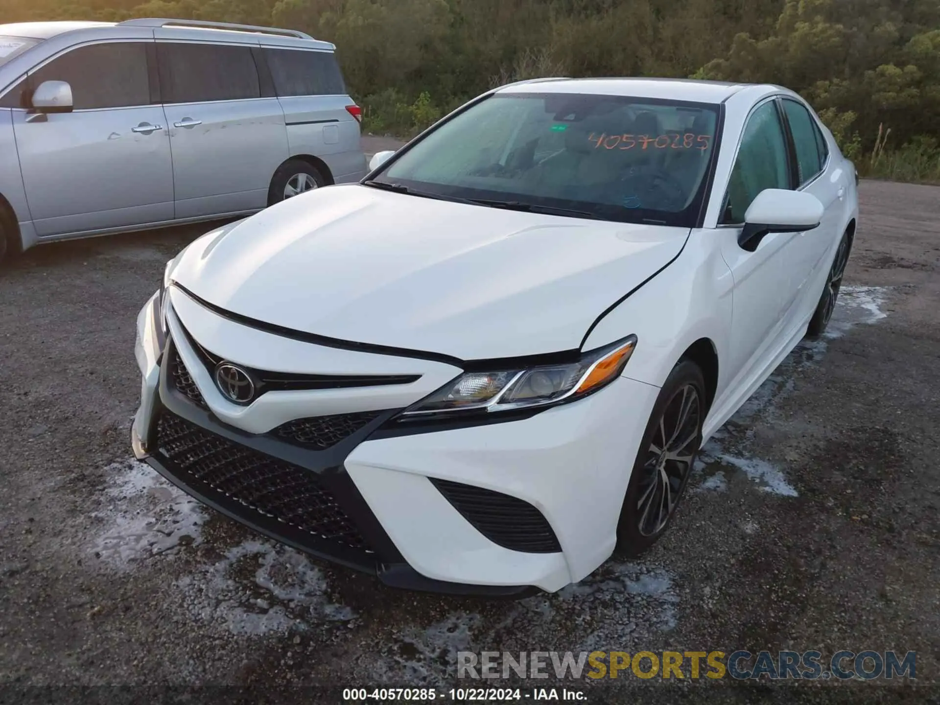 2 Photograph of a damaged car 4T1G11AK6LU362795 TOYOTA CAMRY 2020
