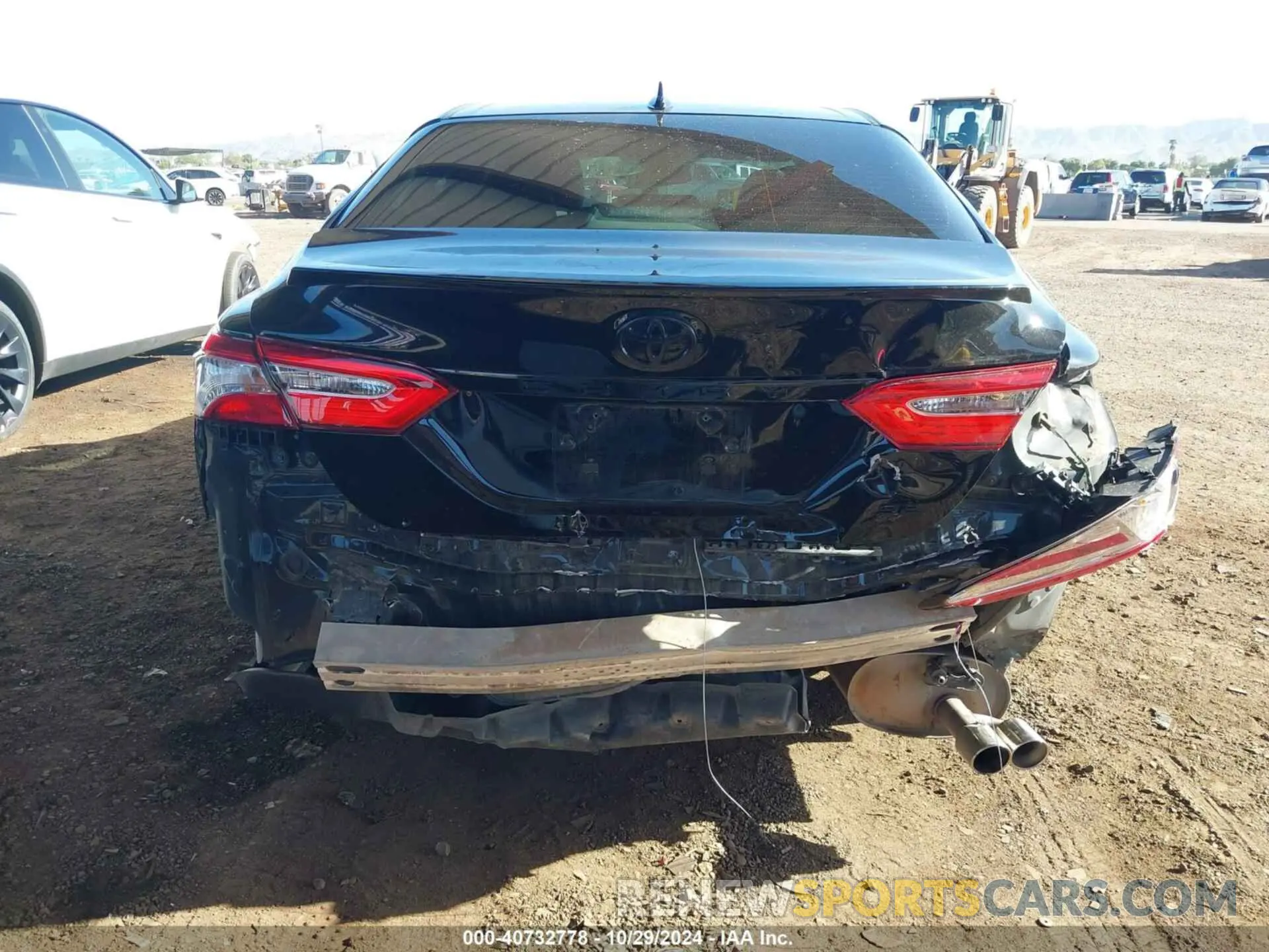 17 Photograph of a damaged car 4T1G11AK6LU399328 TOYOTA CAMRY 2020