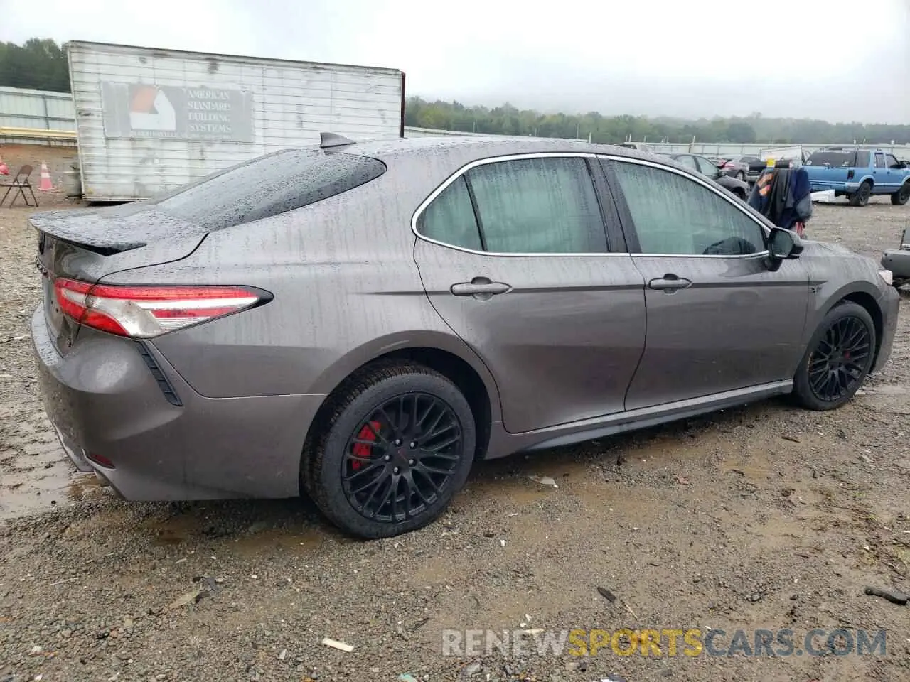 3 Photograph of a damaged car 4T1G11AK6LU503963 TOYOTA CAMRY 2020