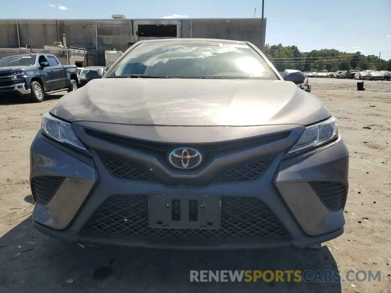 5 Photograph of a damaged car 4T1G11AK6LU863816 TOYOTA CAMRY 2020