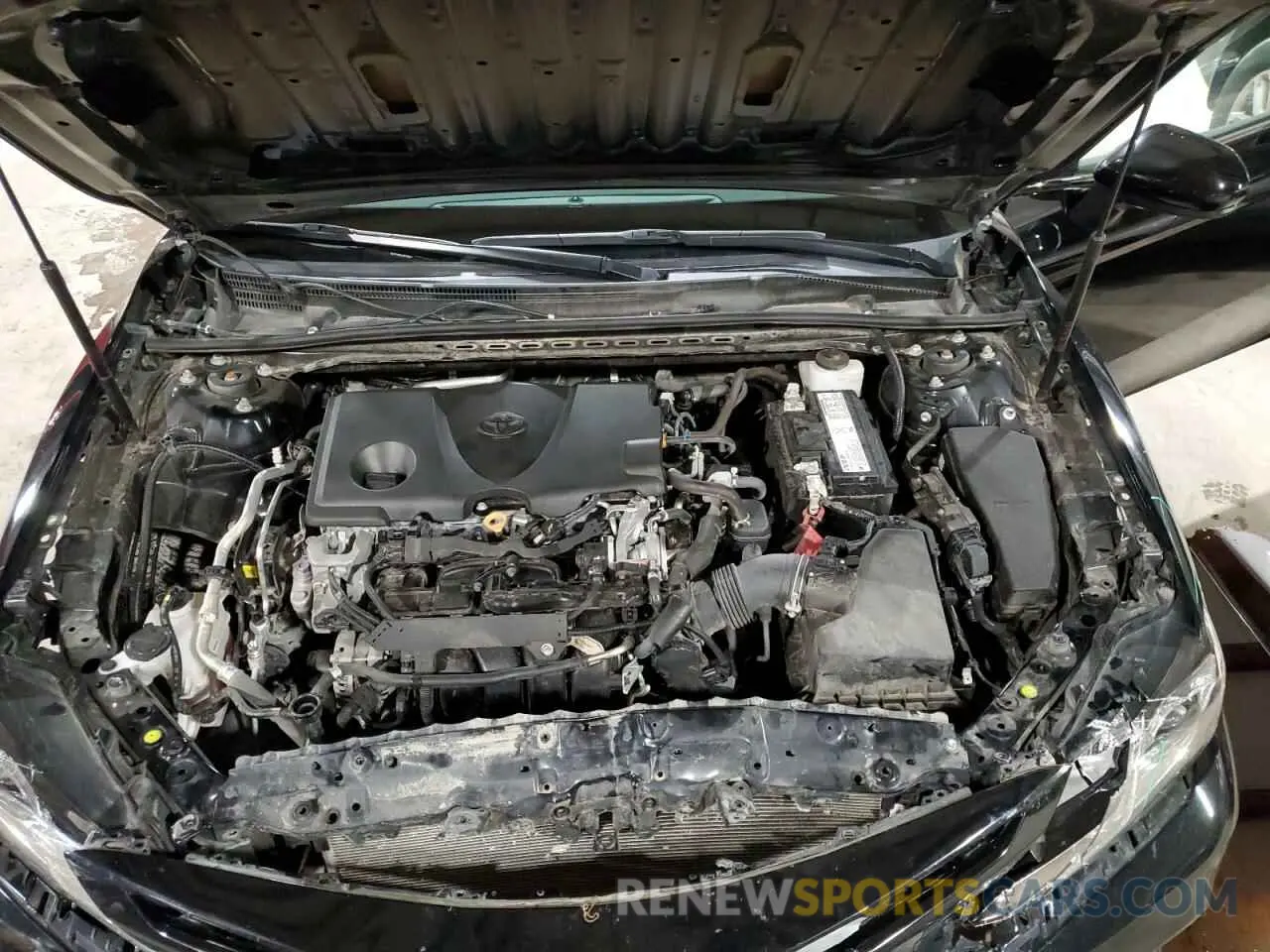 11 Photograph of a damaged car 4T1G11AK6LU873178 TOYOTA CAMRY 2020