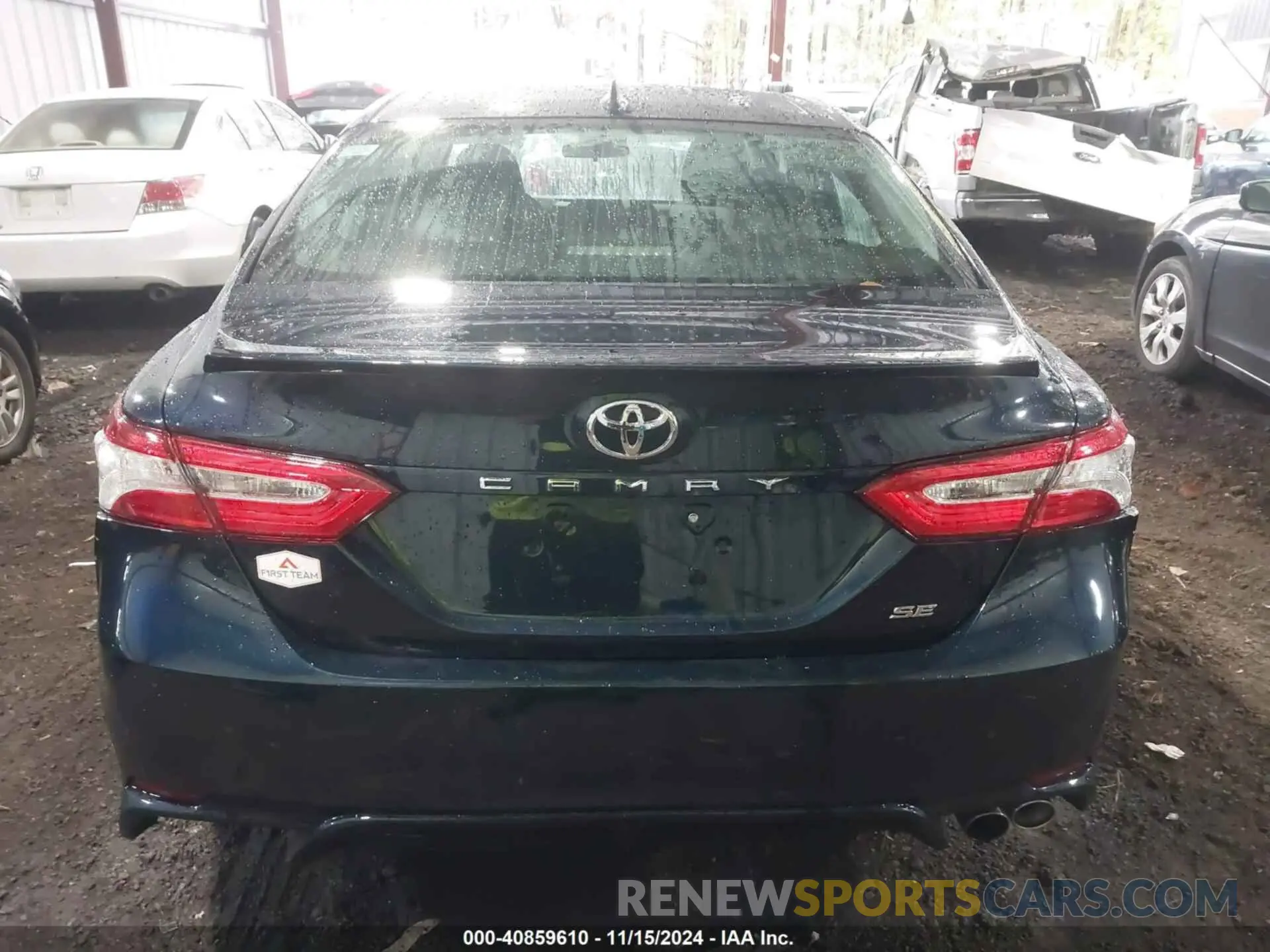 16 Photograph of a damaged car 4T1G11AK6LU898243 TOYOTA CAMRY 2020