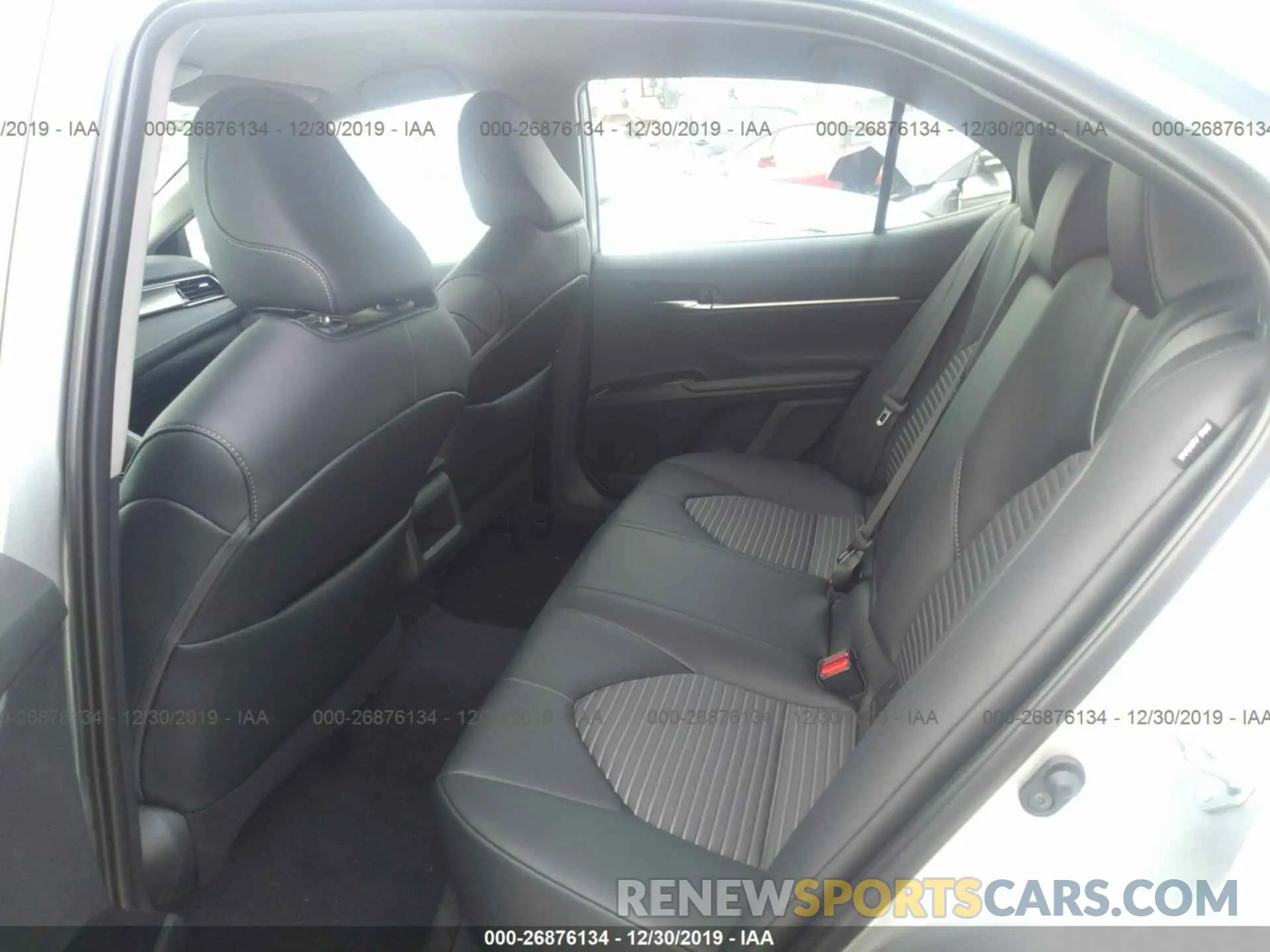 8 Photograph of a damaged car 4T1G11AK6LU902534 TOYOTA CAMRY 2020