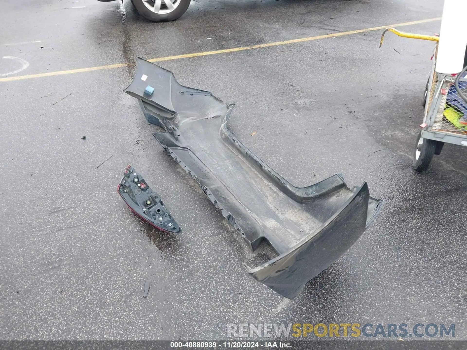 12 Photograph of a damaged car 4T1G11AK6LU911525 TOYOTA CAMRY 2020