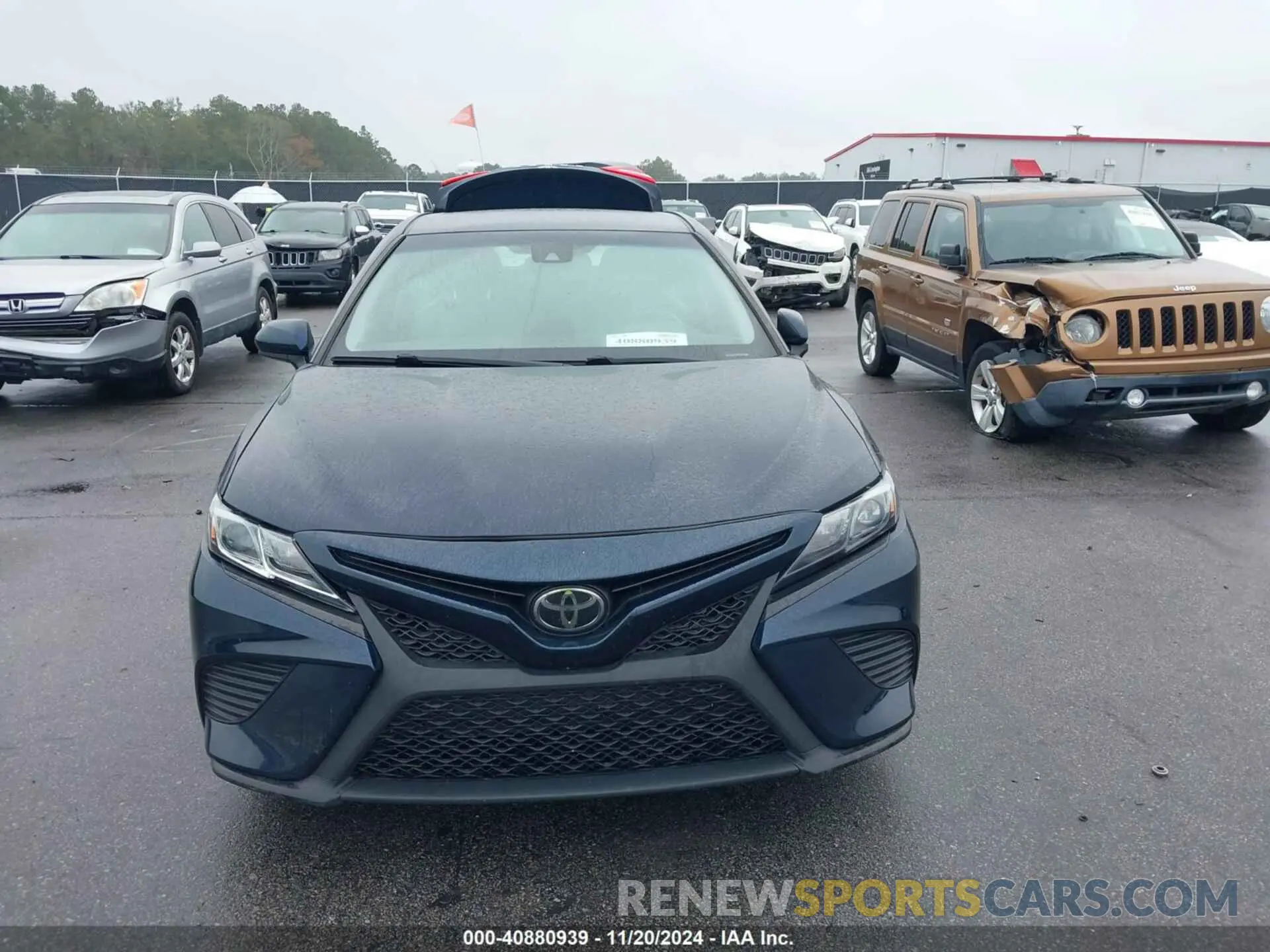 13 Photograph of a damaged car 4T1G11AK6LU911525 TOYOTA CAMRY 2020