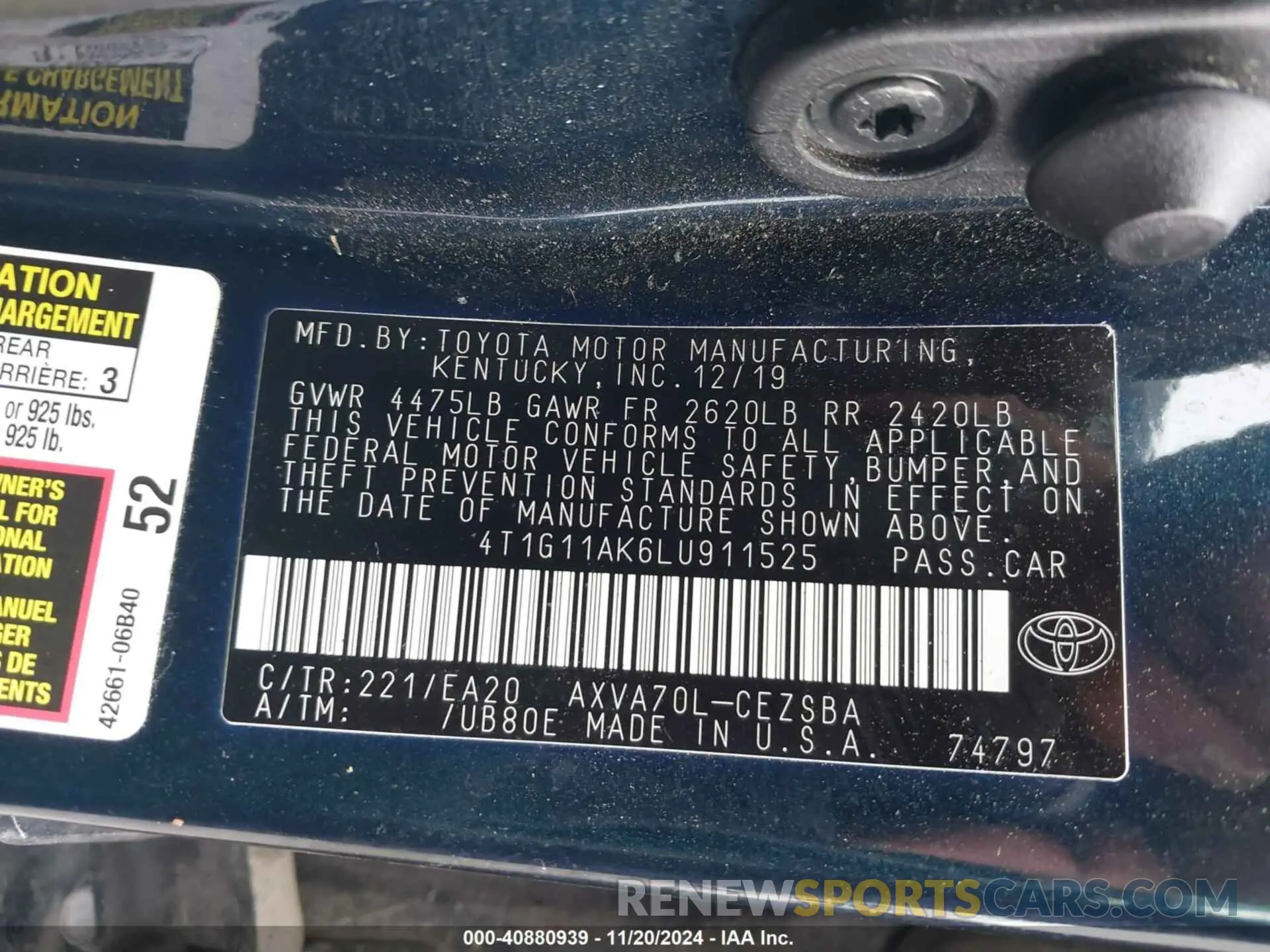 9 Photograph of a damaged car 4T1G11AK6LU911525 TOYOTA CAMRY 2020