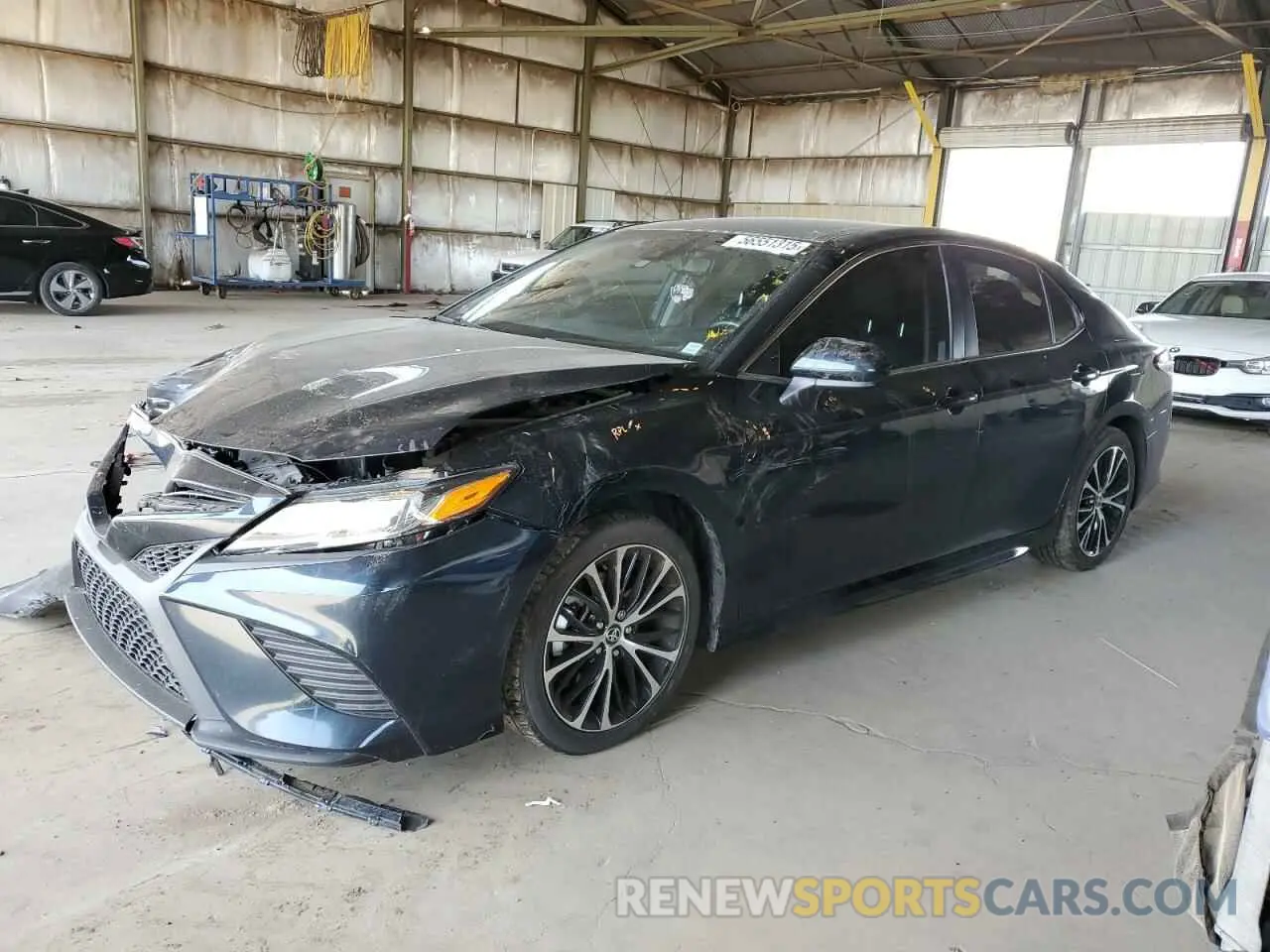 1 Photograph of a damaged car 4T1G11AK6LU972549 TOYOTA CAMRY 2020