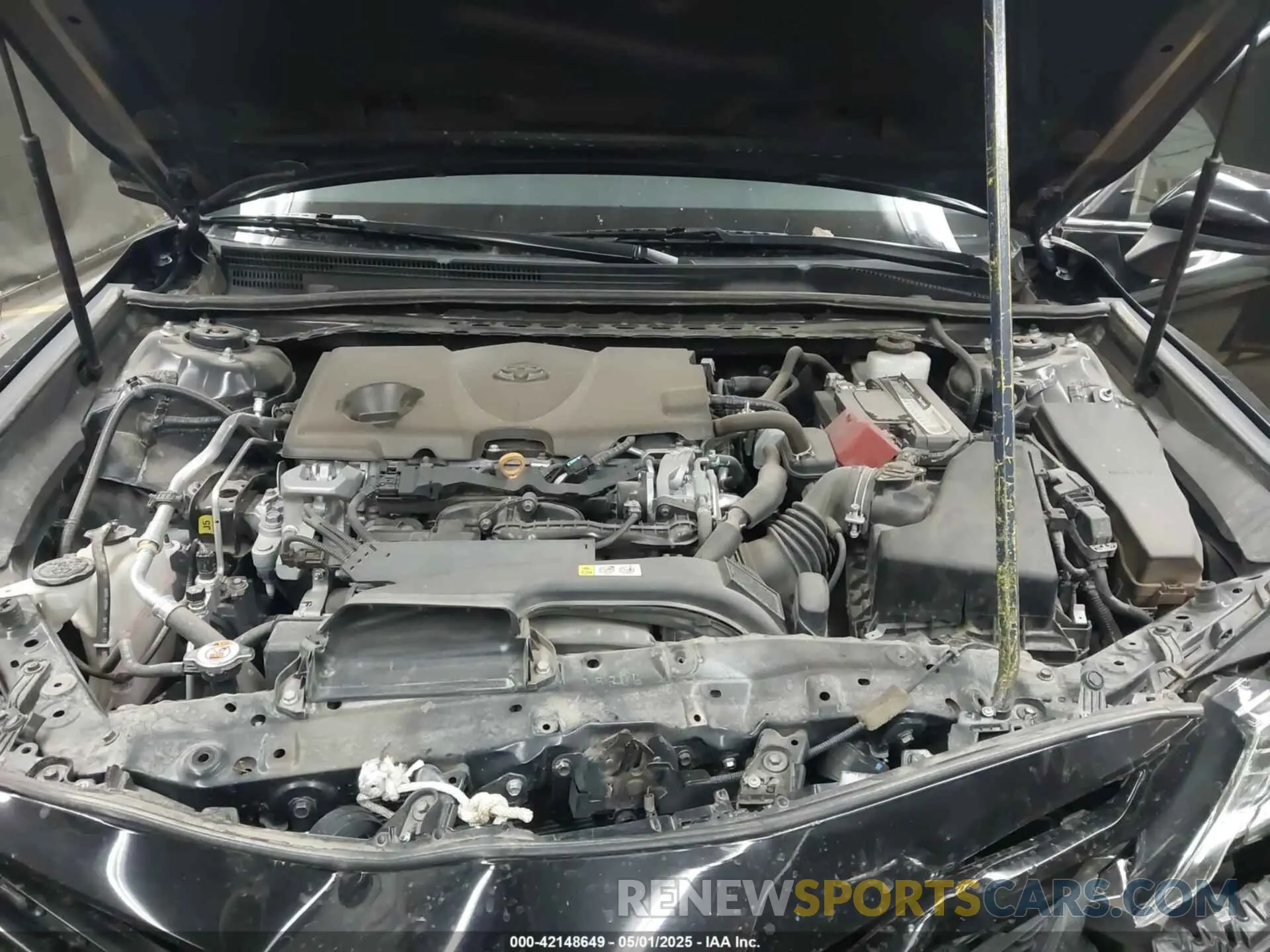 10 Photograph of a damaged car 4T1G11AK7LU302329 TOYOTA CAMRY 2020
