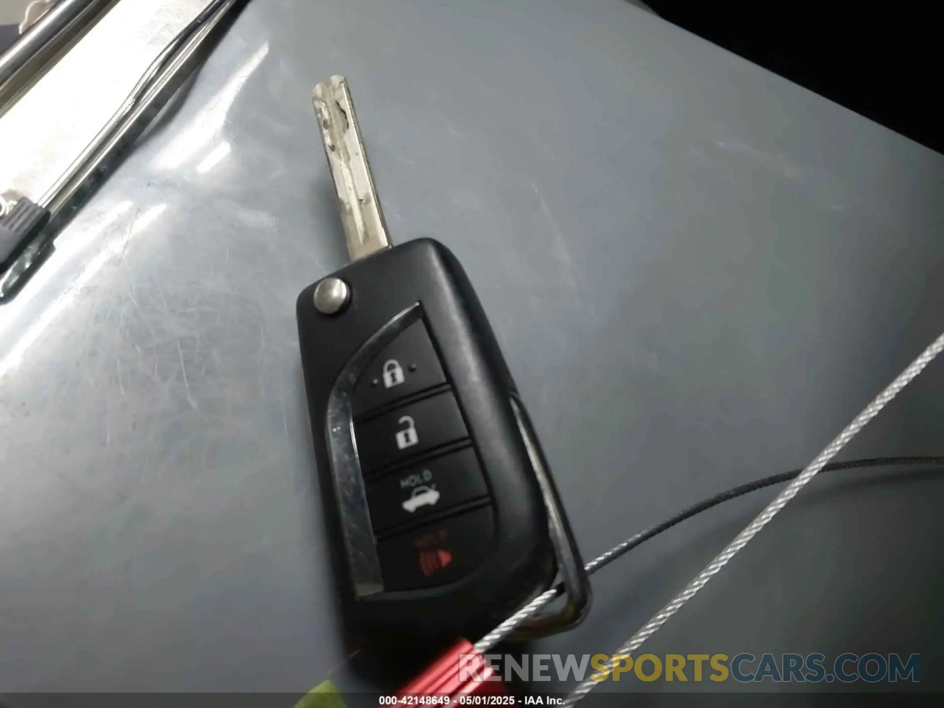11 Photograph of a damaged car 4T1G11AK7LU302329 TOYOTA CAMRY 2020