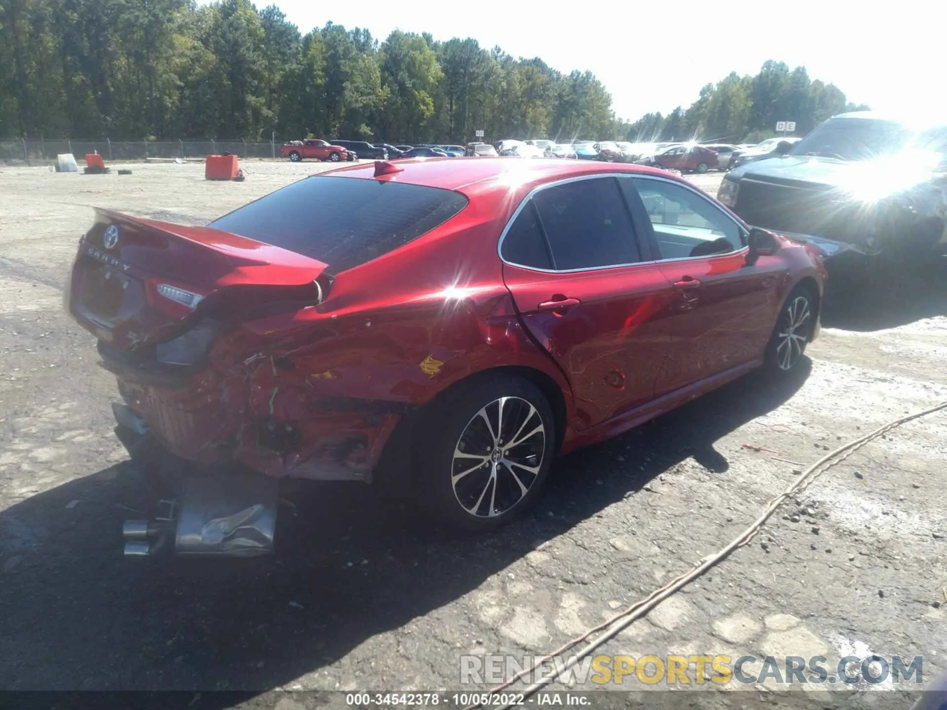 4 Фотография поврежденного автомобиля 4T1G11AK7LU305621 TOYOTA CAMRY 2020