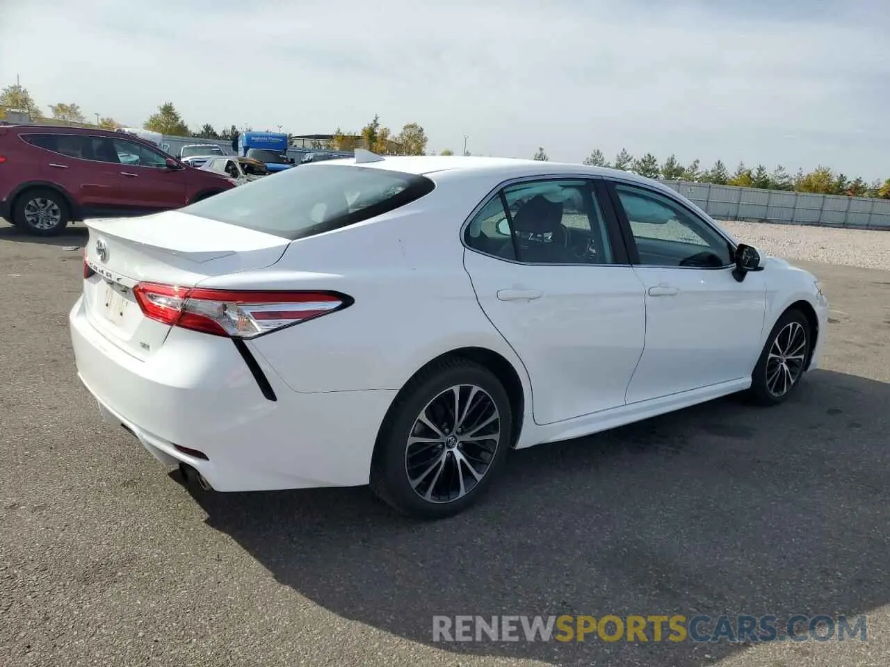 3 Фотография поврежденного автомобиля 4T1G11AK7LU329322 TOYOTA CAMRY 2020