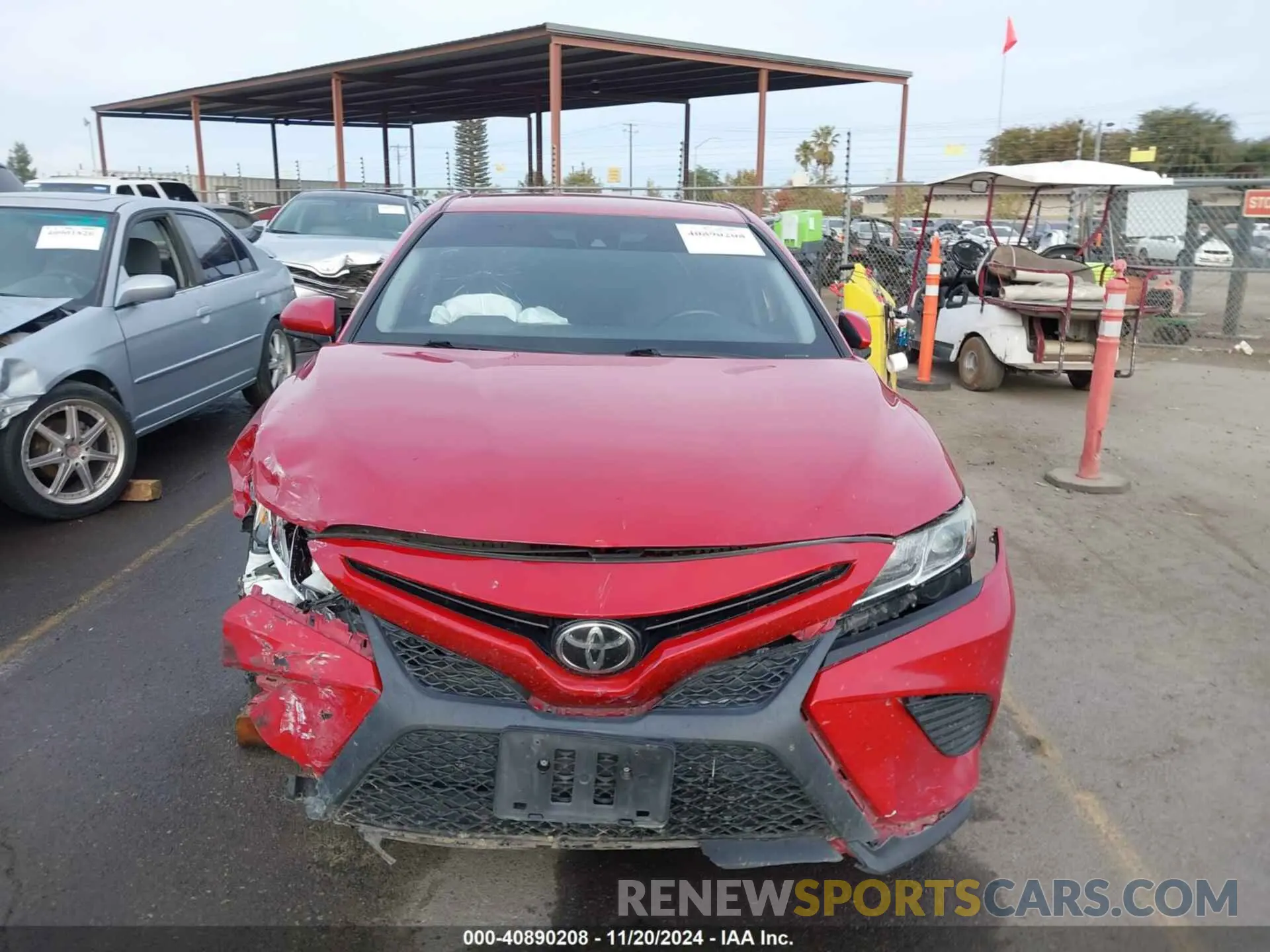 13 Photograph of a damaged car 4T1G11AK7LU334620 TOYOTA CAMRY 2020