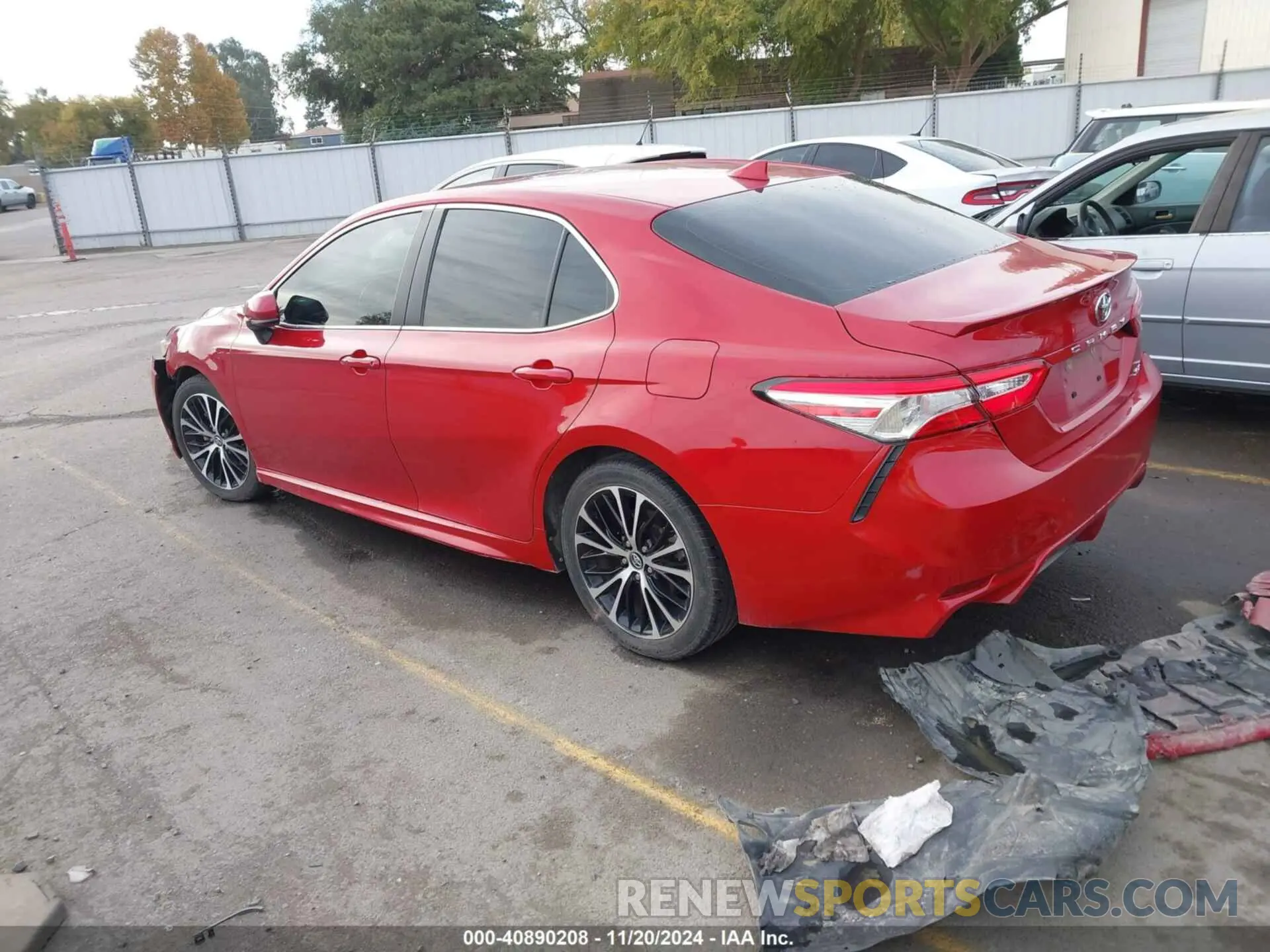 3 Photograph of a damaged car 4T1G11AK7LU334620 TOYOTA CAMRY 2020