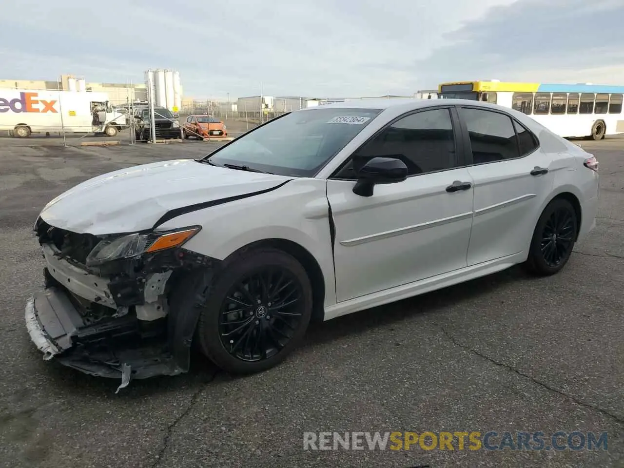 1 Photograph of a damaged car 4T1G11AK7LU340322 TOYOTA CAMRY 2020