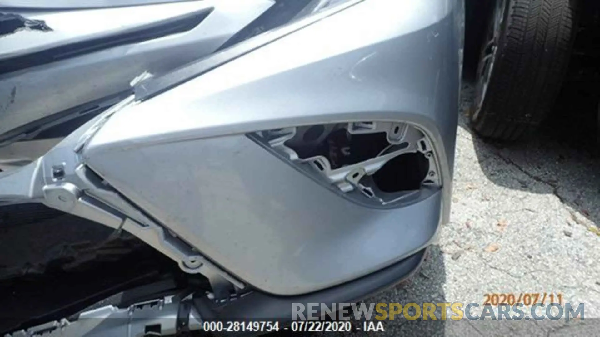 6 Photograph of a damaged car 4T1G11AK7LU343639 TOYOTA CAMRY 2020
