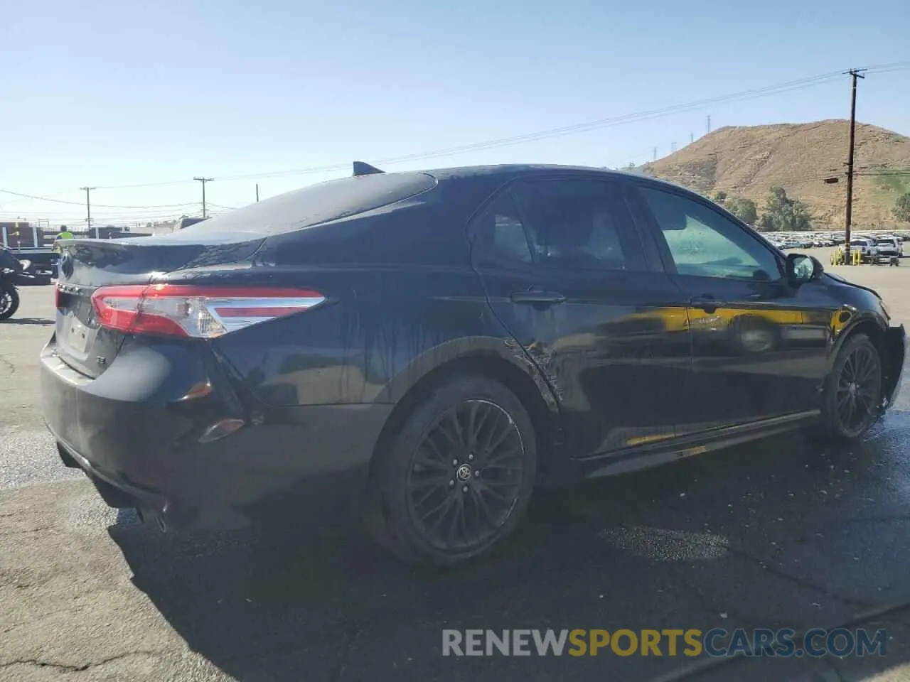 3 Photograph of a damaged car 4T1G11AK7LU378553 TOYOTA CAMRY 2020