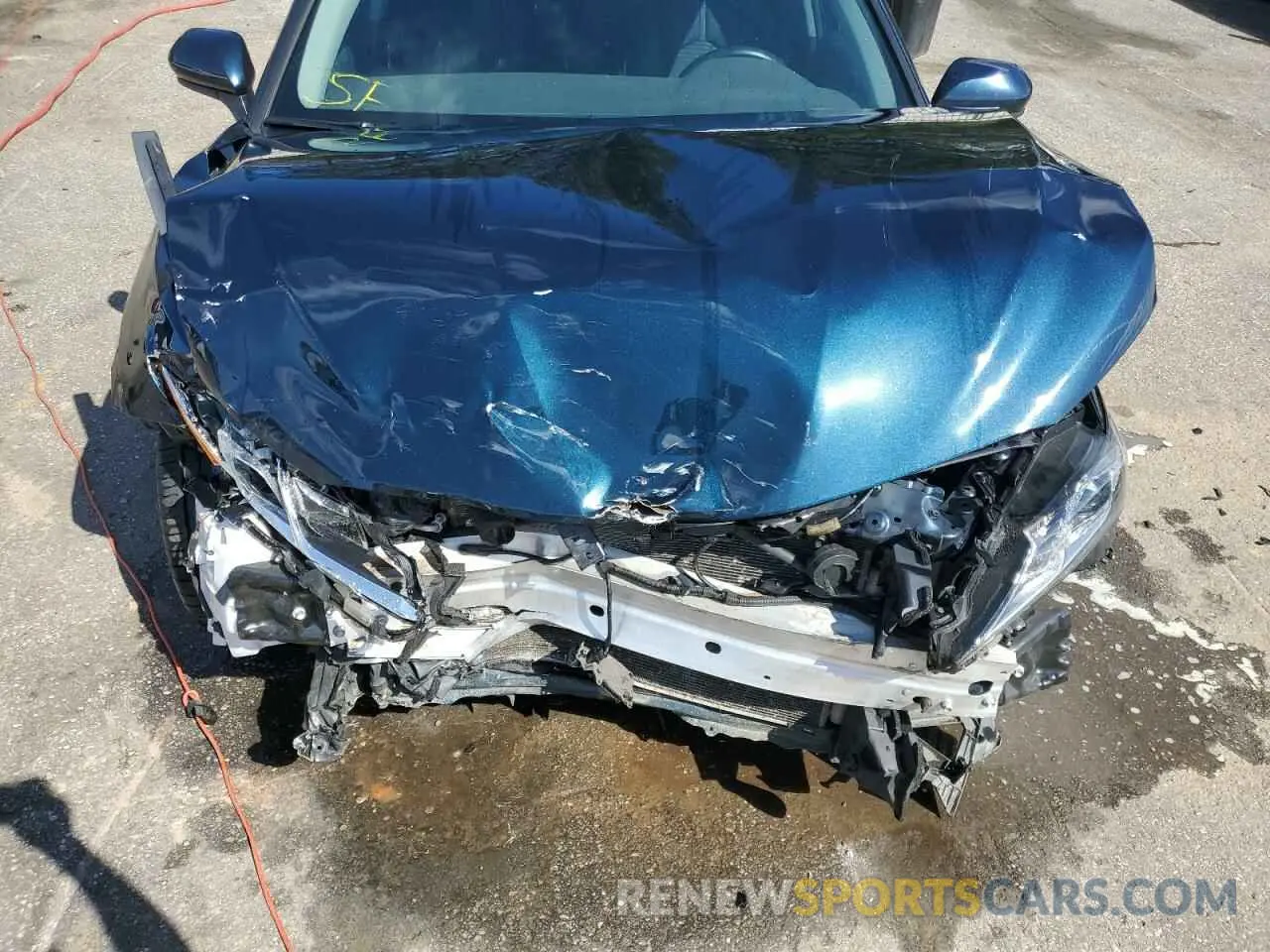 11 Photograph of a damaged car 4T1G11AK7LU506709 TOYOTA CAMRY 2020