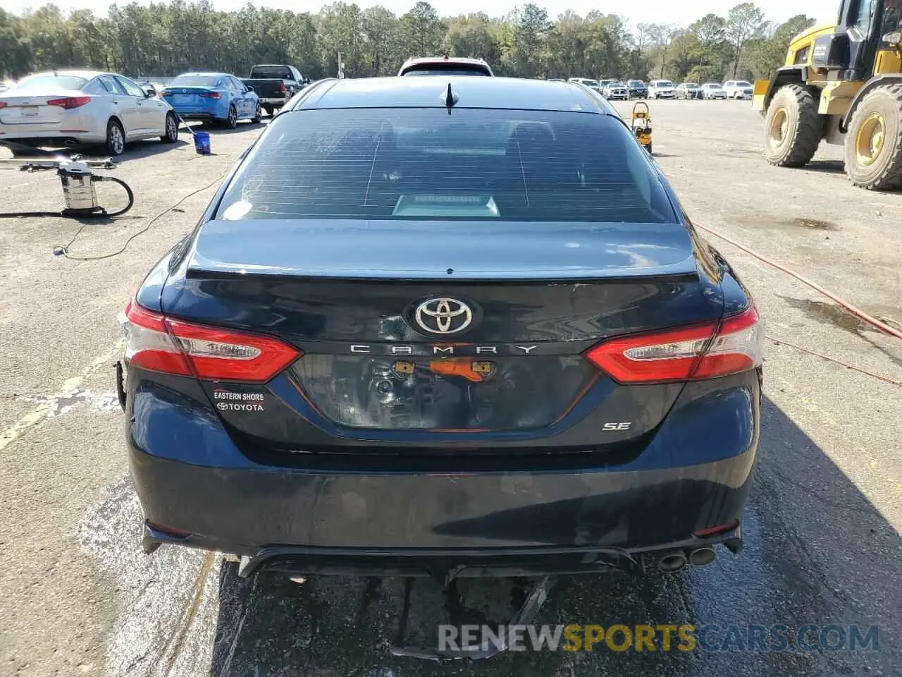 6 Photograph of a damaged car 4T1G11AK7LU506709 TOYOTA CAMRY 2020
