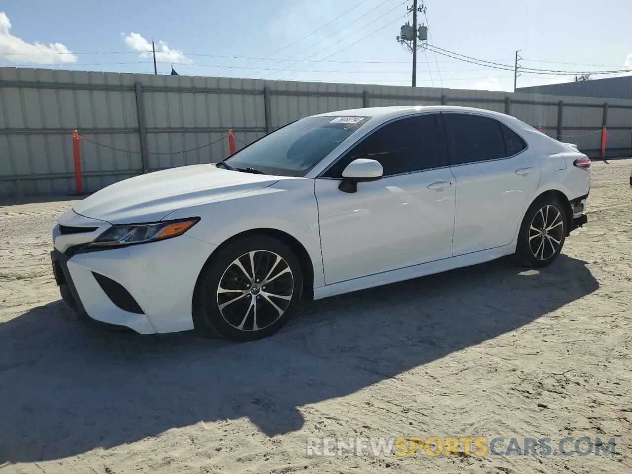 1 Photograph of a damaged car 4T1G11AK7LU876591 TOYOTA CAMRY 2020