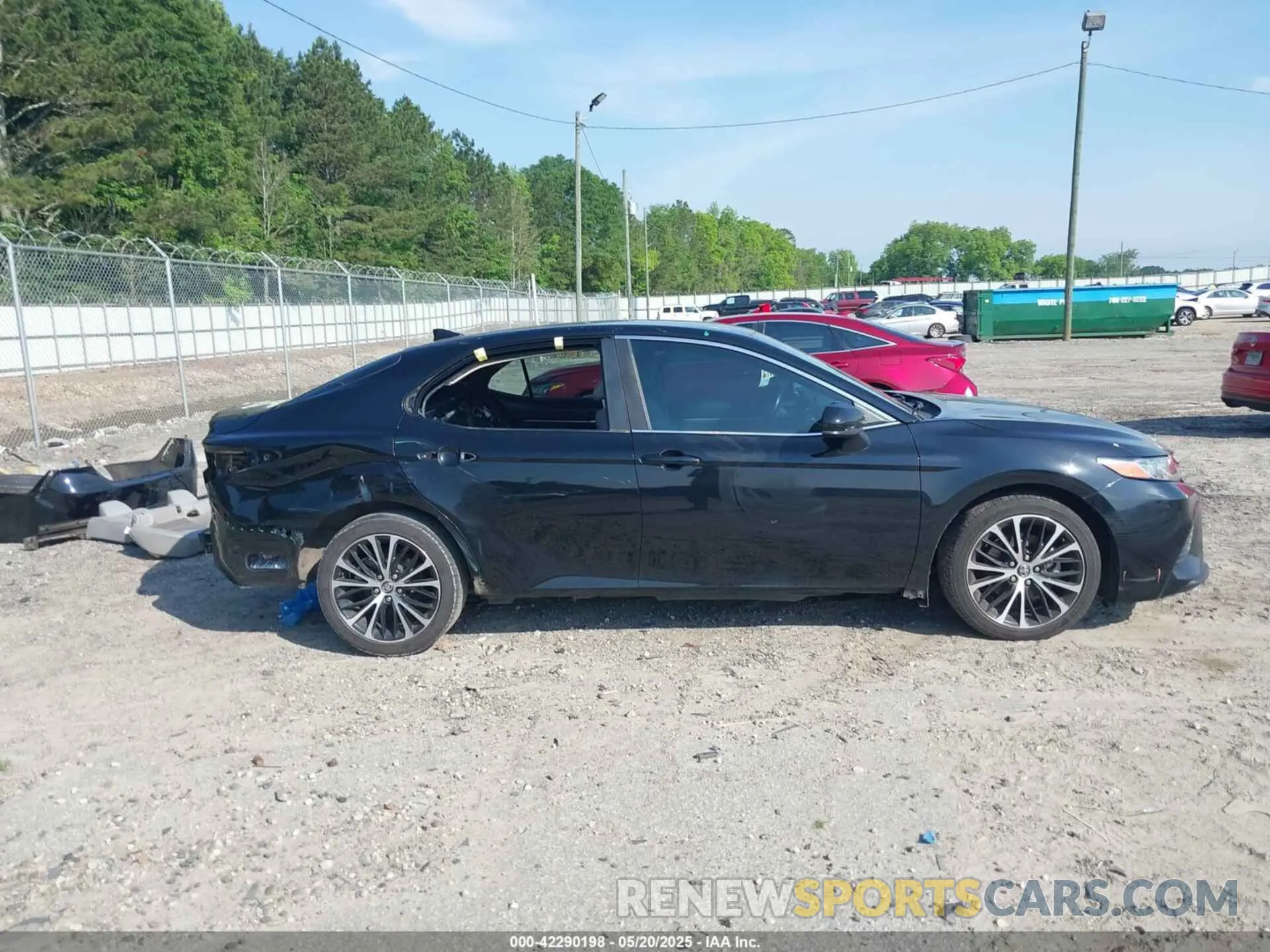 14 Photograph of a damaged car 4T1G11AK7LU905104 TOYOTA CAMRY 2020