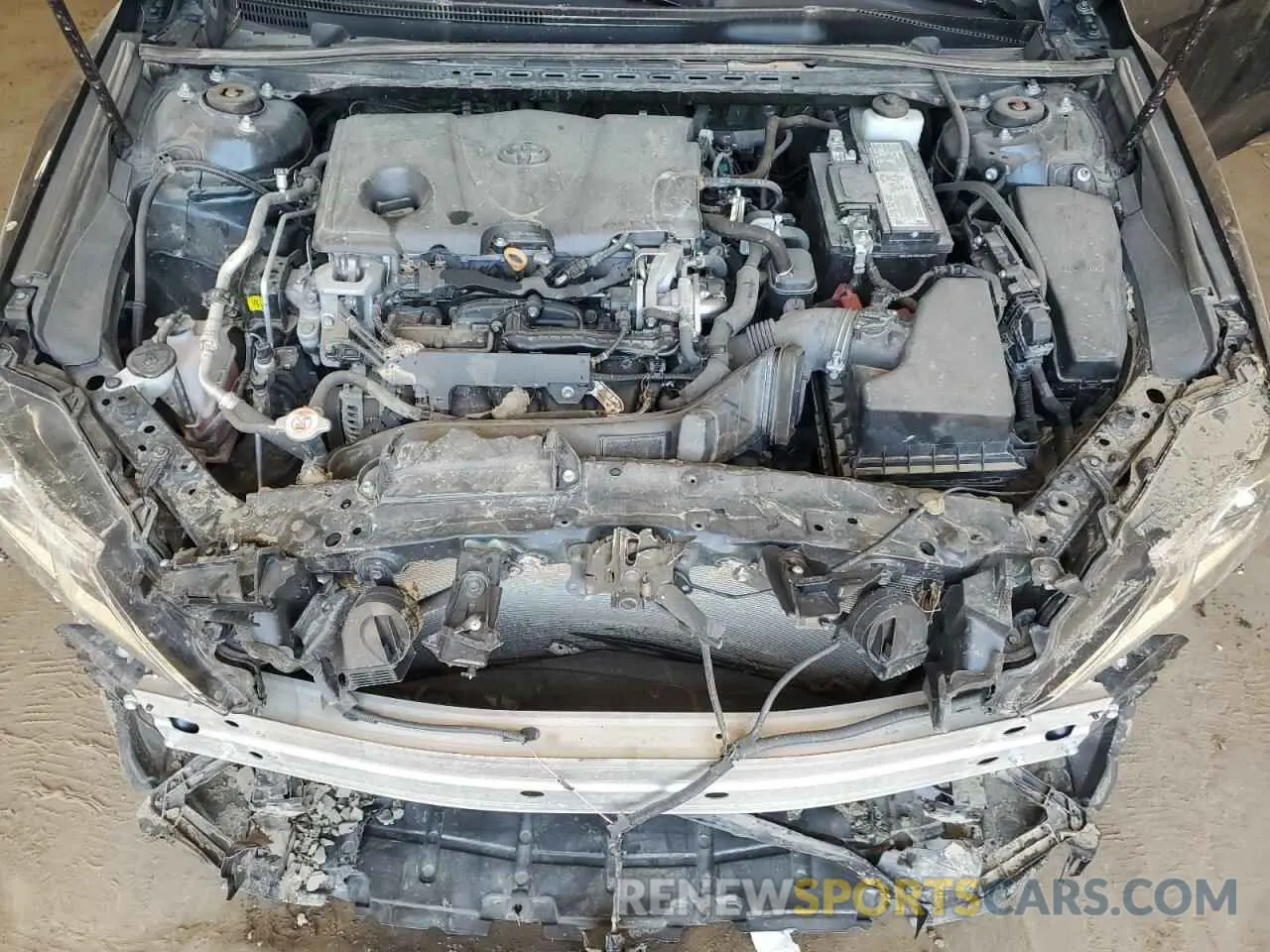 11 Photograph of a damaged car 4T1G11AK7LU939902 TOYOTA CAMRY 2020