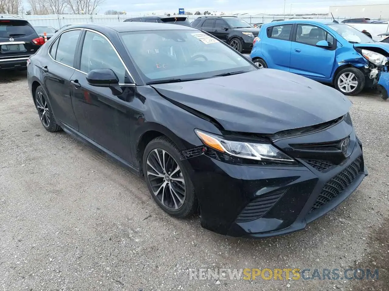 1 Фотография поврежденного автомобиля 4T1G11AK7LU946803 TOYOTA CAMRY 2020