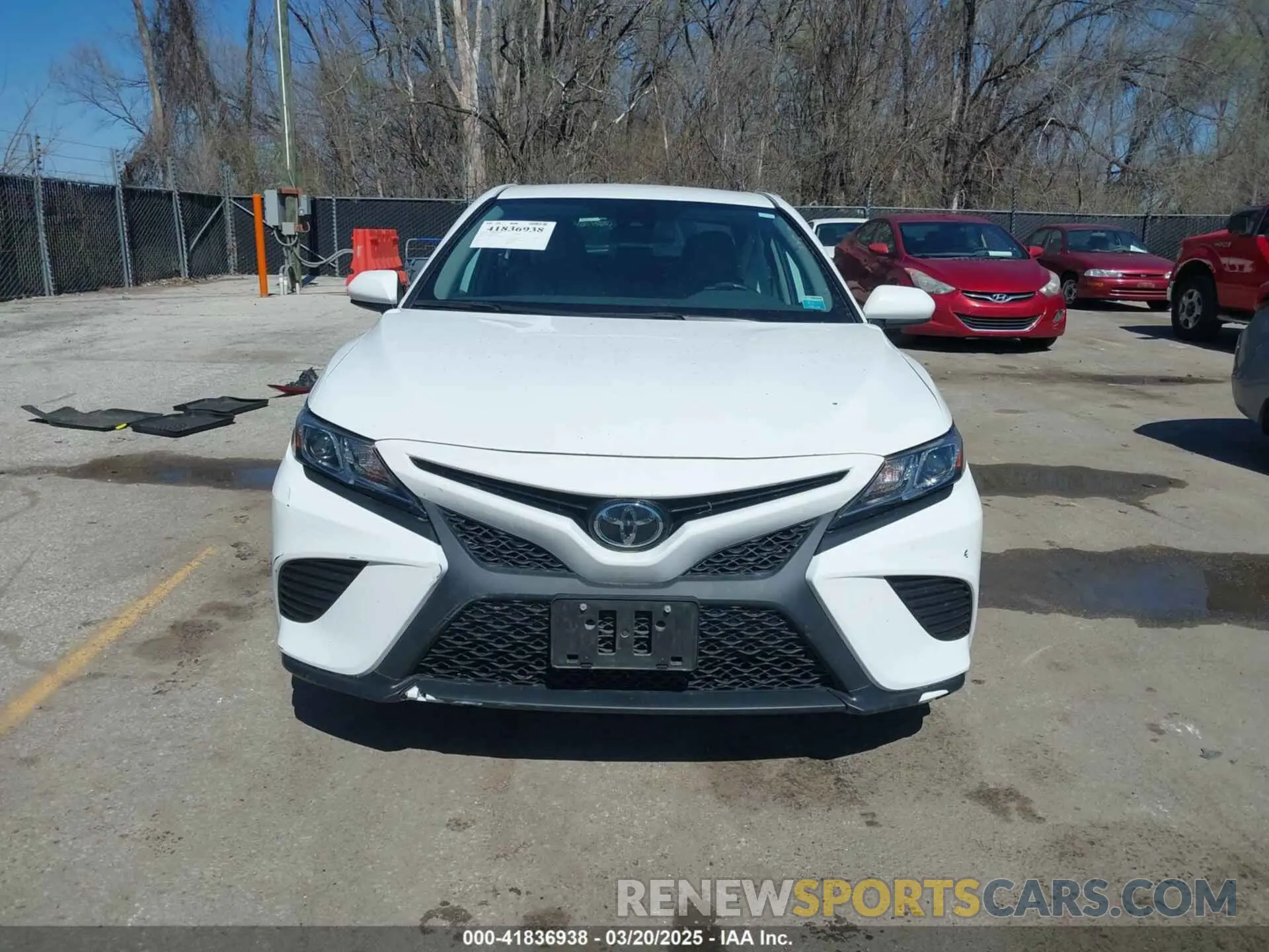 13 Фотография поврежденного автомобиля 4T1G11AK7LU960524 TOYOTA CAMRY 2020