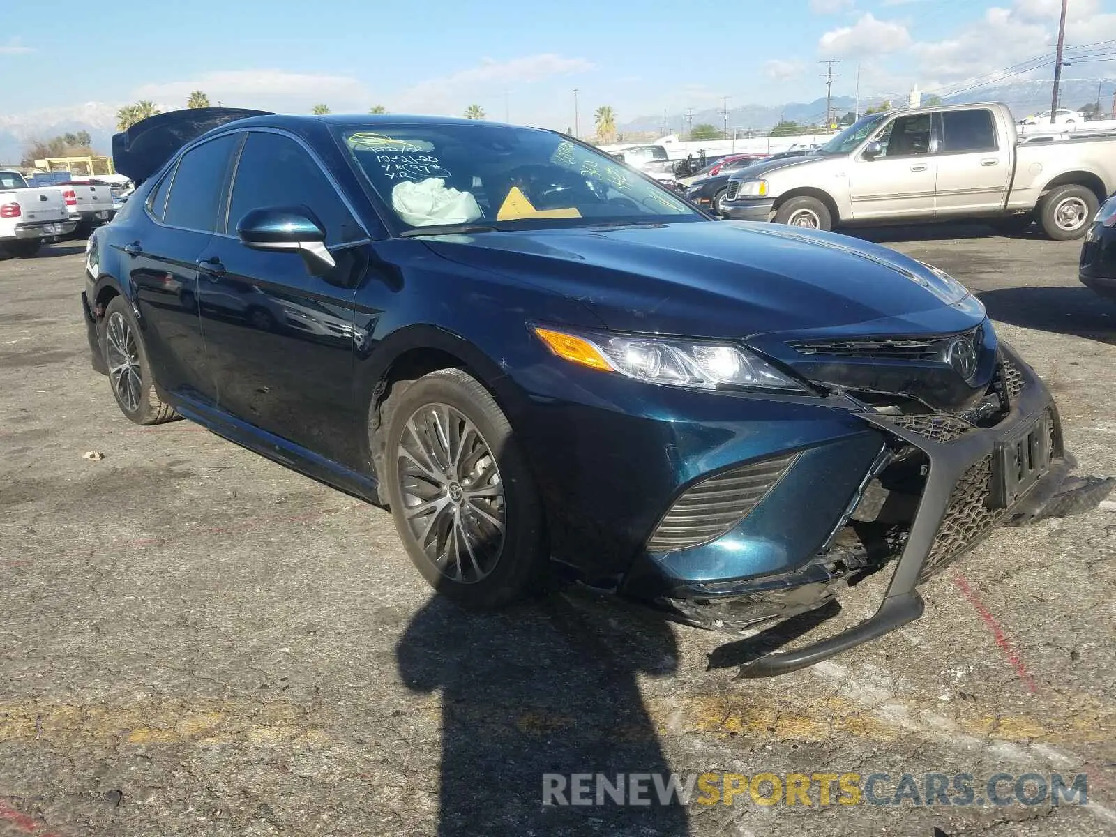 1 Photograph of a damaged car 4T1G11AK7LU967781 TOYOTA CAMRY 2020