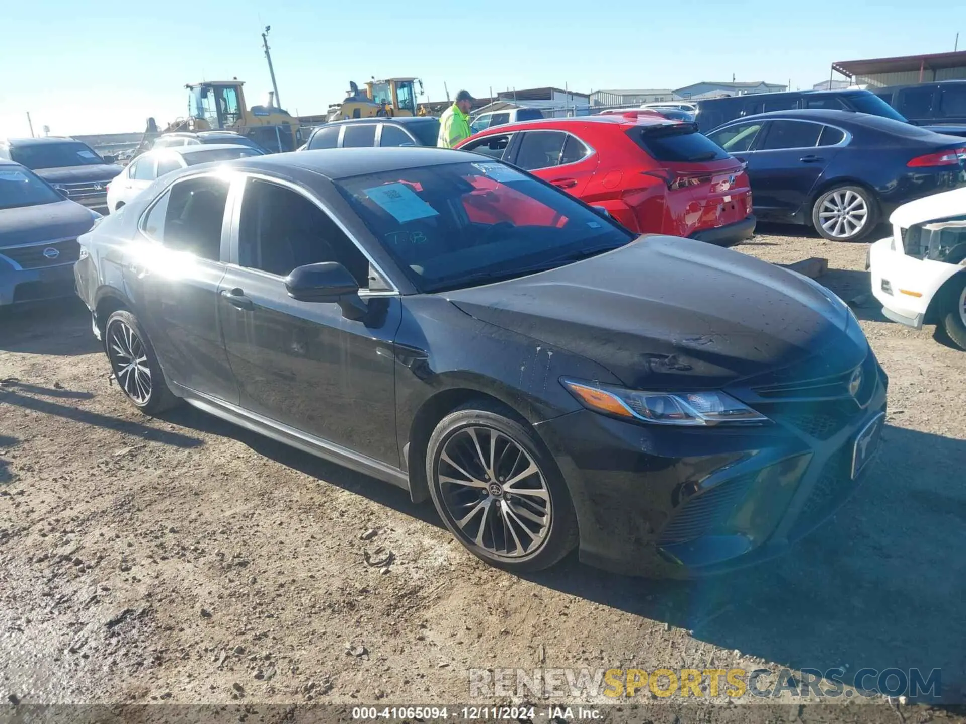 1 Фотография поврежденного автомобиля 4T1G11AK7LU986010 TOYOTA CAMRY 2020