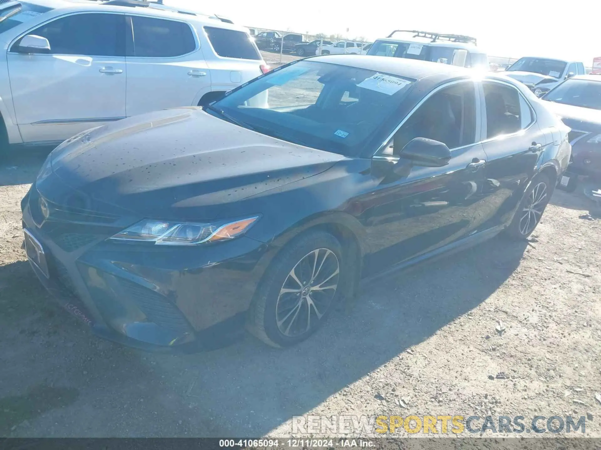 2 Фотография поврежденного автомобиля 4T1G11AK7LU986010 TOYOTA CAMRY 2020