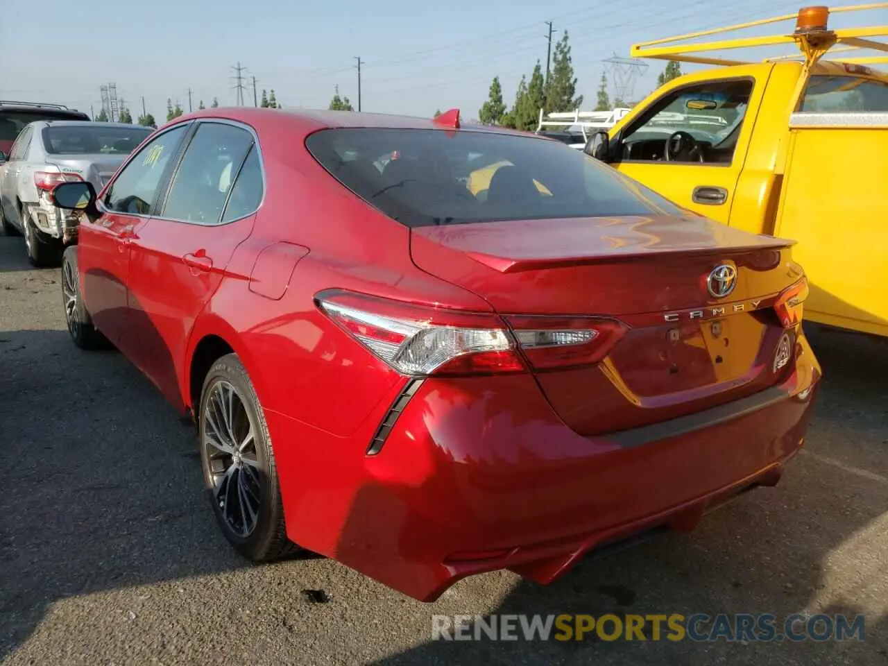 3 Photograph of a damaged car 4T1G11AK8LU308155 TOYOTA CAMRY 2020
