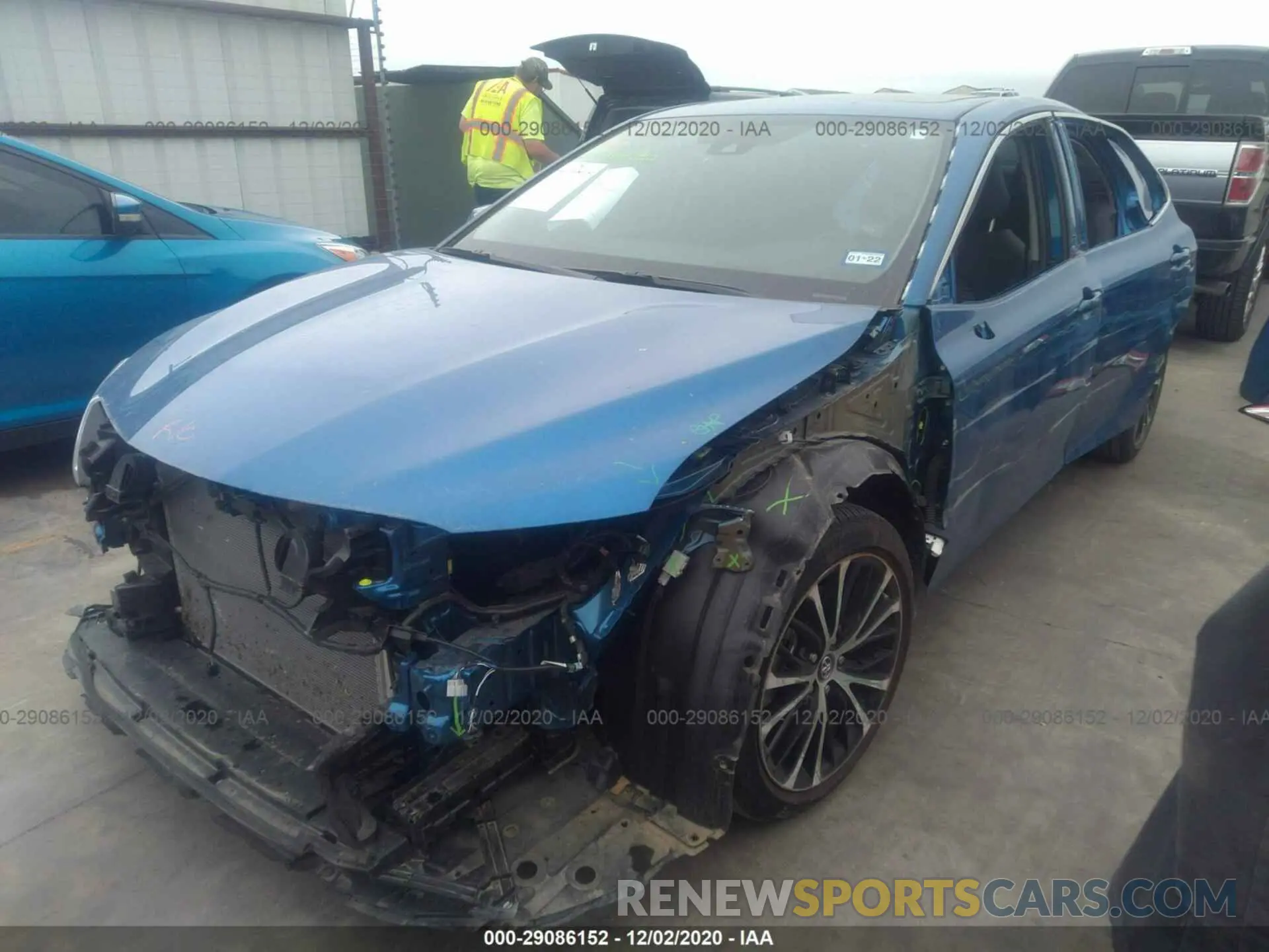 2 Photograph of a damaged car 4T1G11AK8LU333671 TOYOTA CAMRY 2020