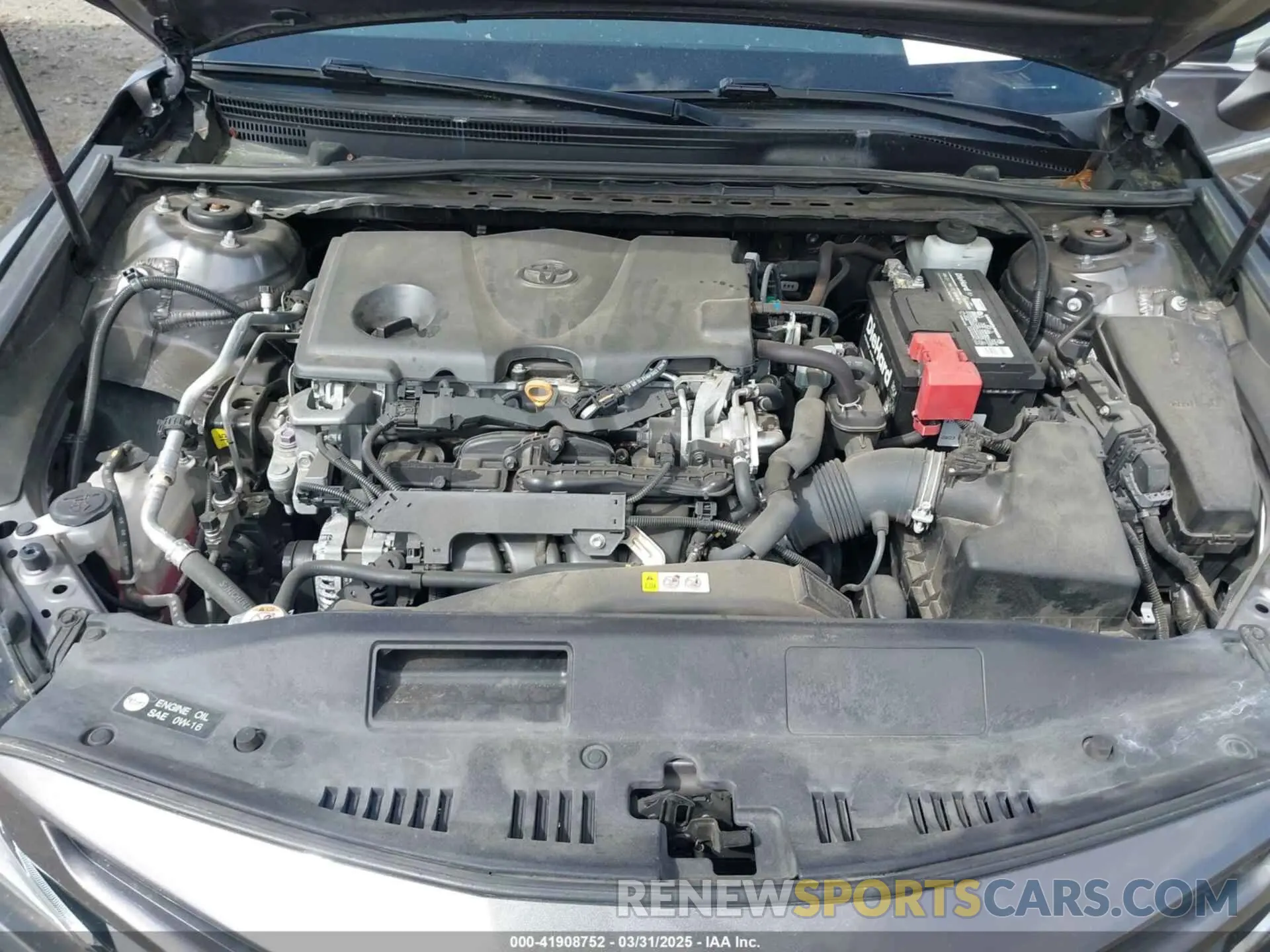 10 Photograph of a damaged car 4T1G11AK8LU335338 TOYOTA CAMRY 2020