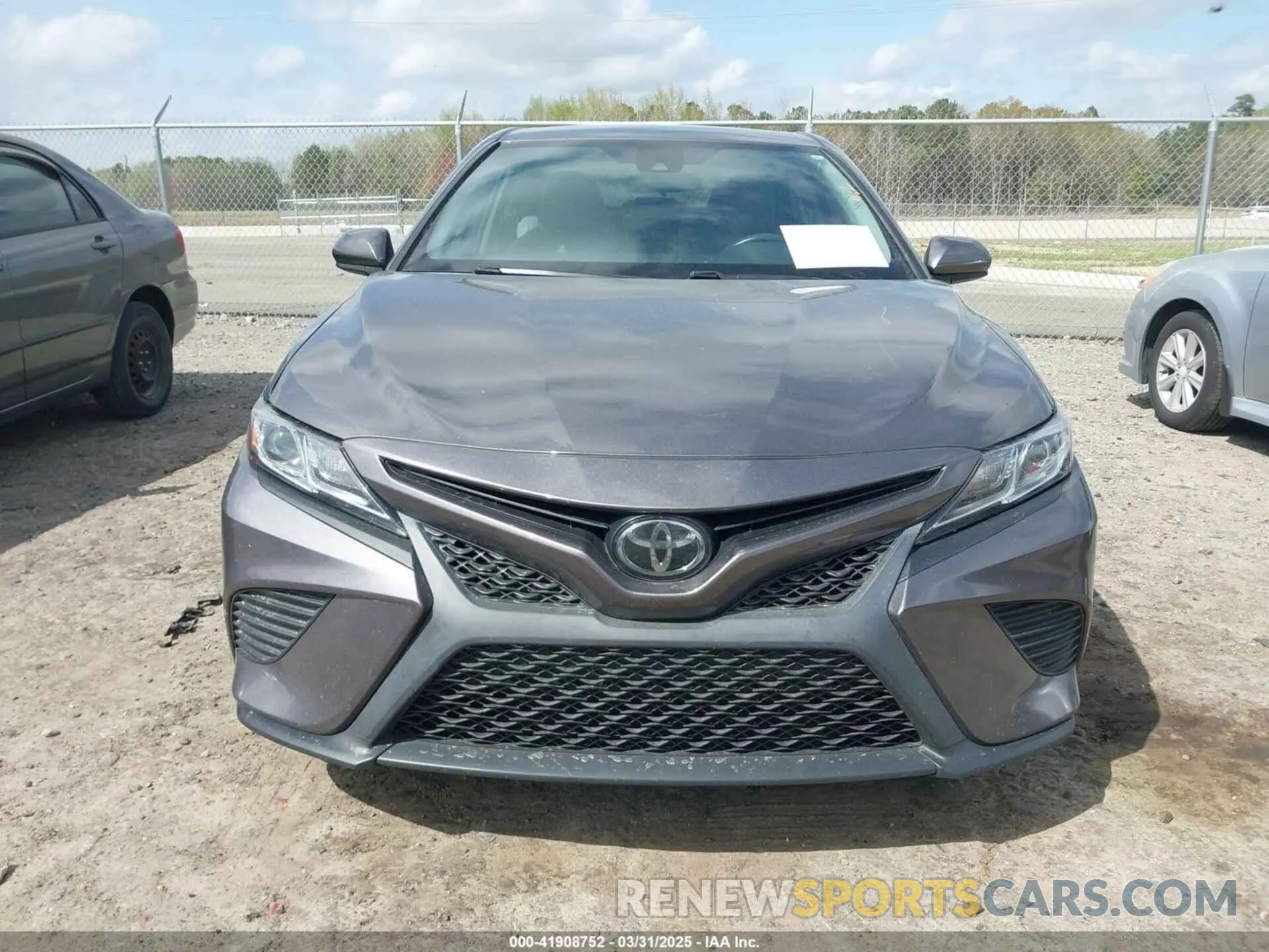 12 Photograph of a damaged car 4T1G11AK8LU335338 TOYOTA CAMRY 2020