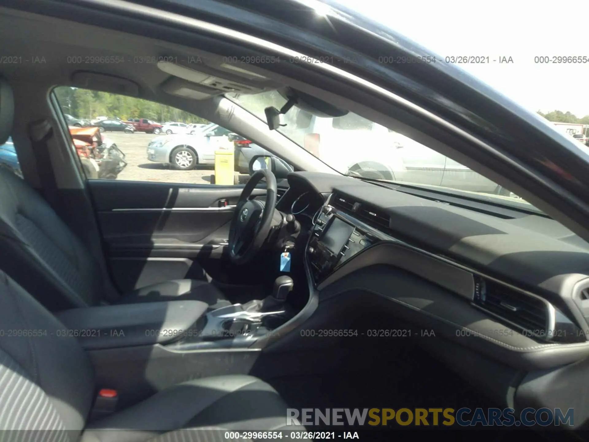 5 Photograph of a damaged car 4T1G11AK8LU342371 TOYOTA CAMRY 2020