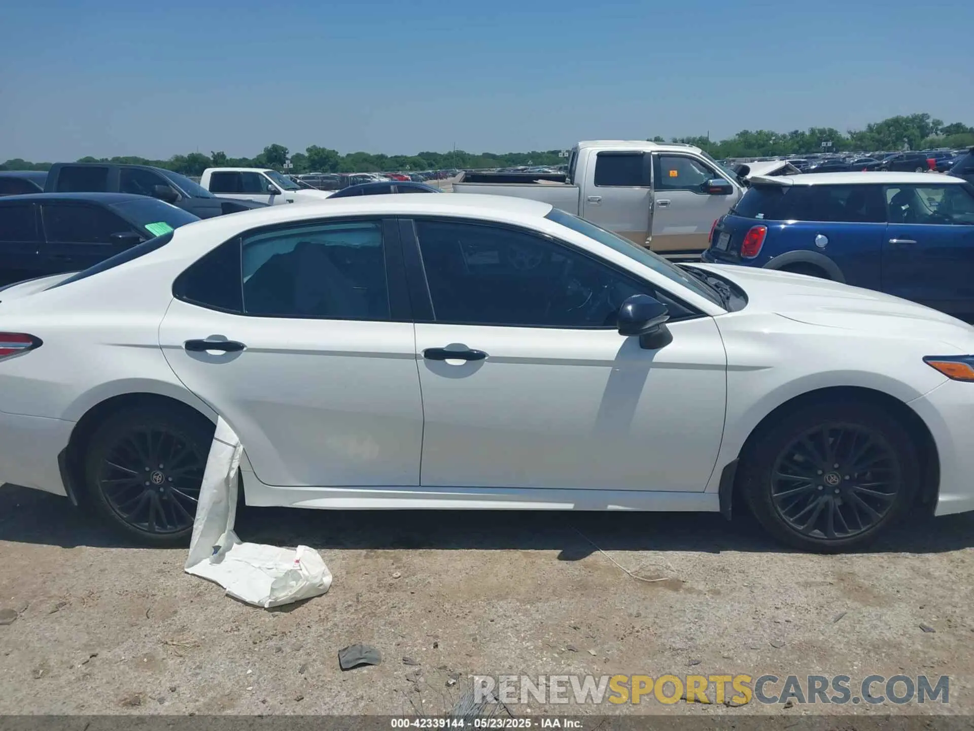 13 Фотография поврежденного автомобиля 4T1G11AK8LU362863 TOYOTA CAMRY 2020