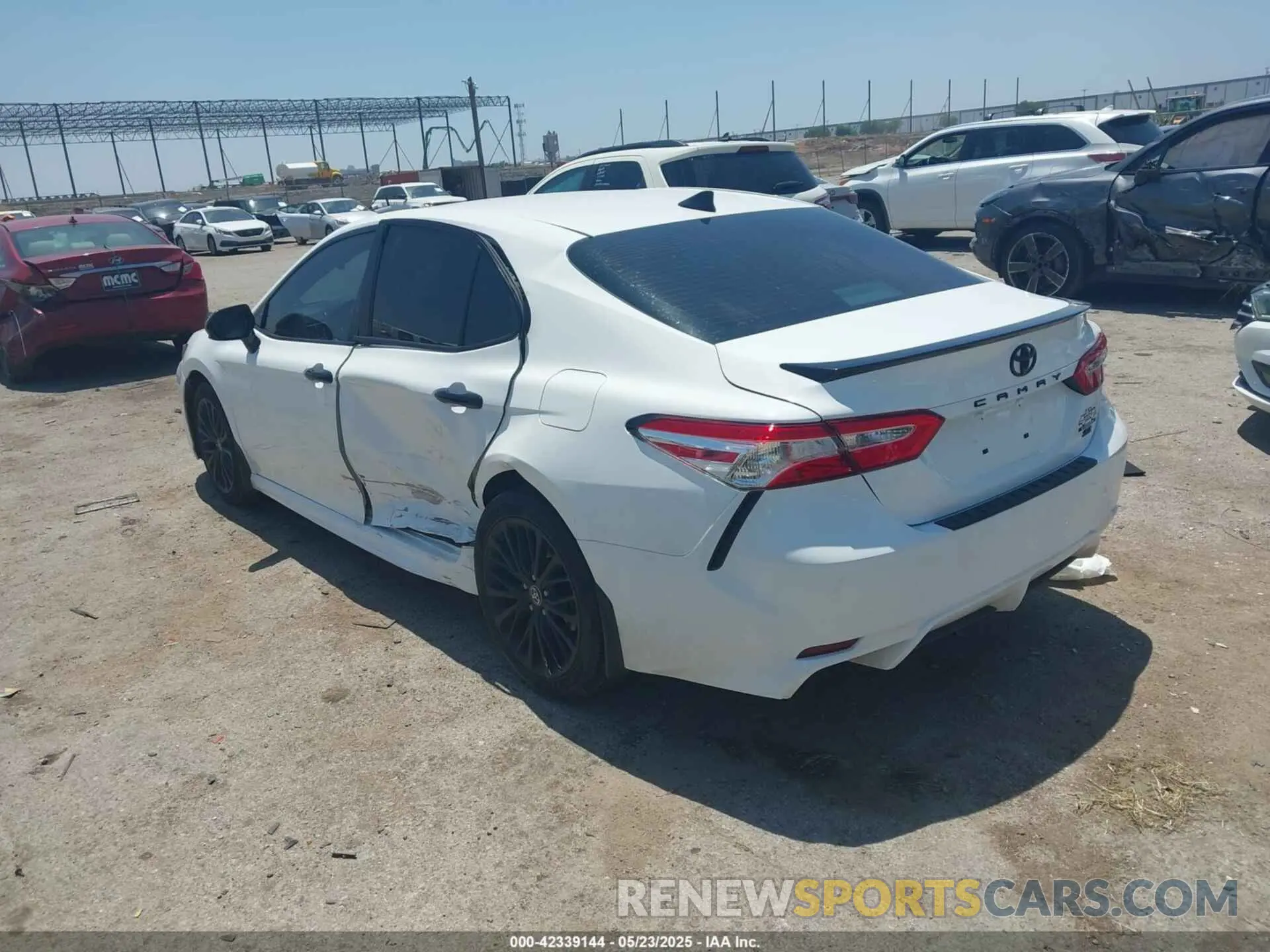 3 Фотография поврежденного автомобиля 4T1G11AK8LU362863 TOYOTA CAMRY 2020