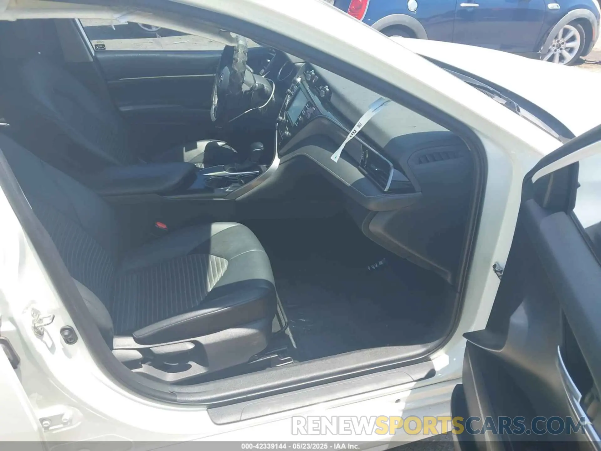 5 Фотография поврежденного автомобиля 4T1G11AK8LU362863 TOYOTA CAMRY 2020