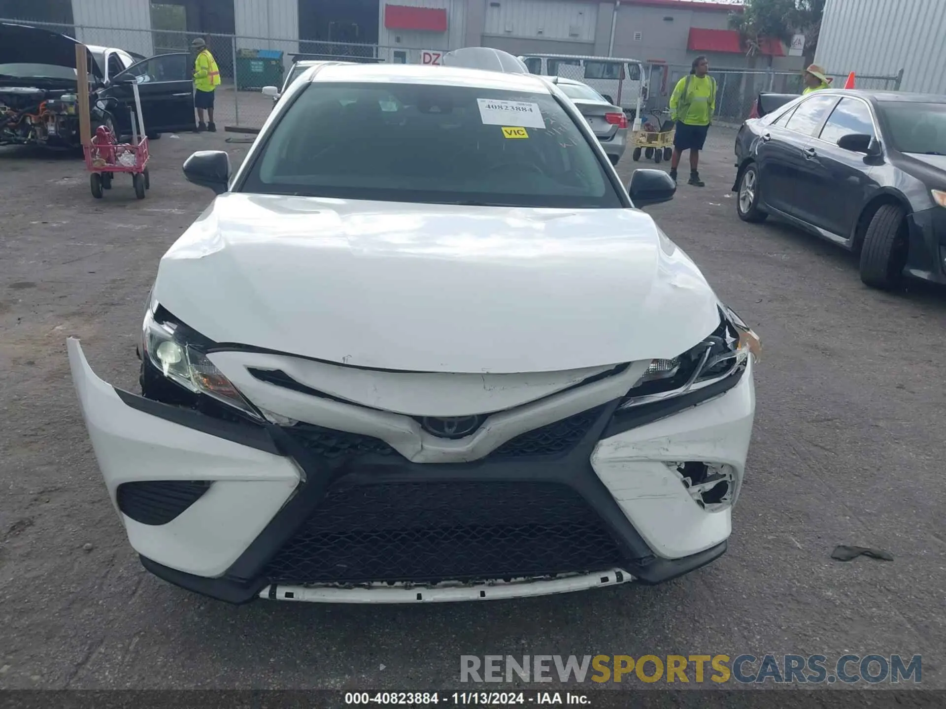 6 Photograph of a damaged car 4T1G11AK8LU372177 TOYOTA CAMRY 2020
