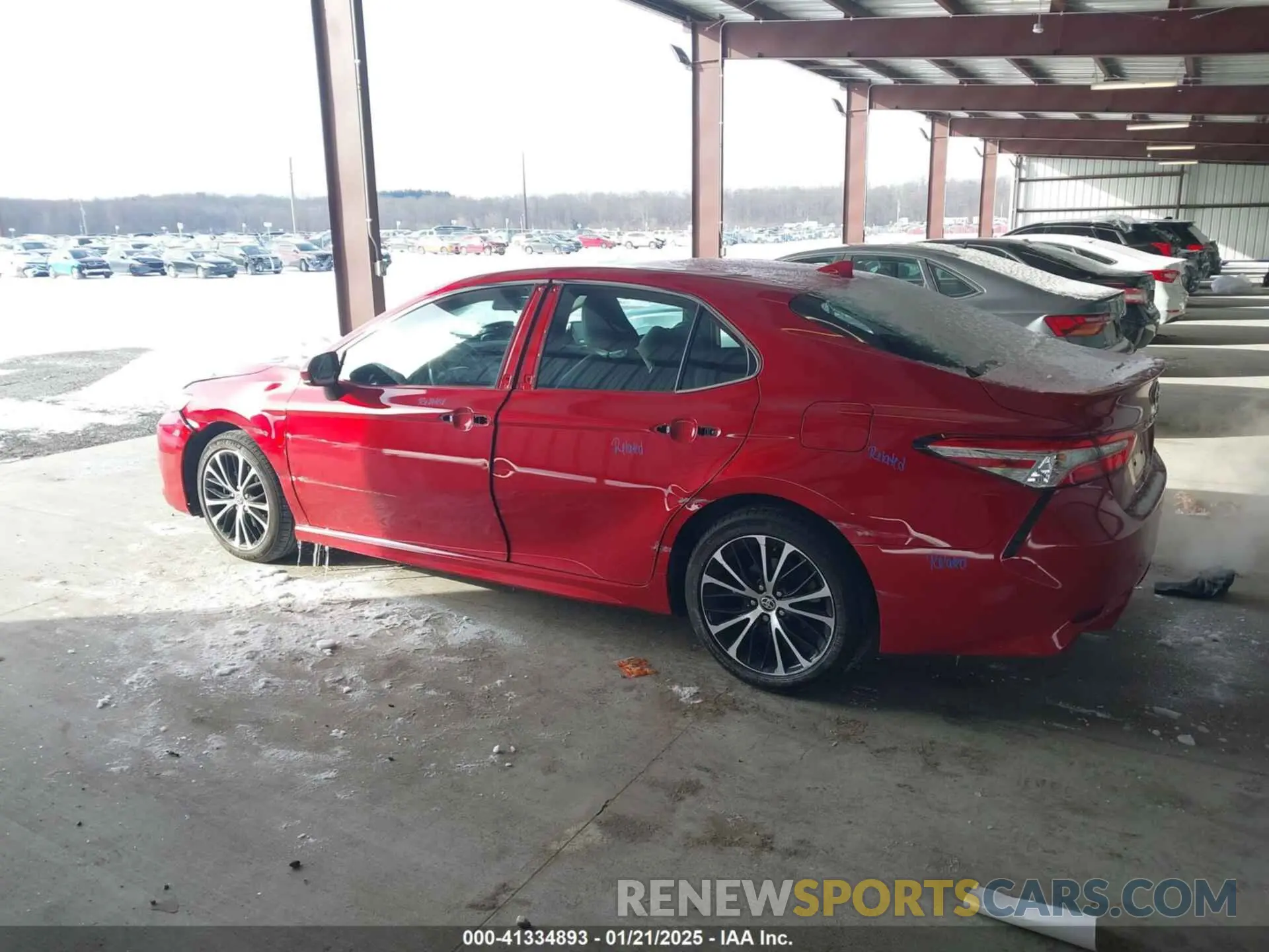 14 Photograph of a damaged car 4T1G11AK8LU390307 TOYOTA CAMRY 2020
