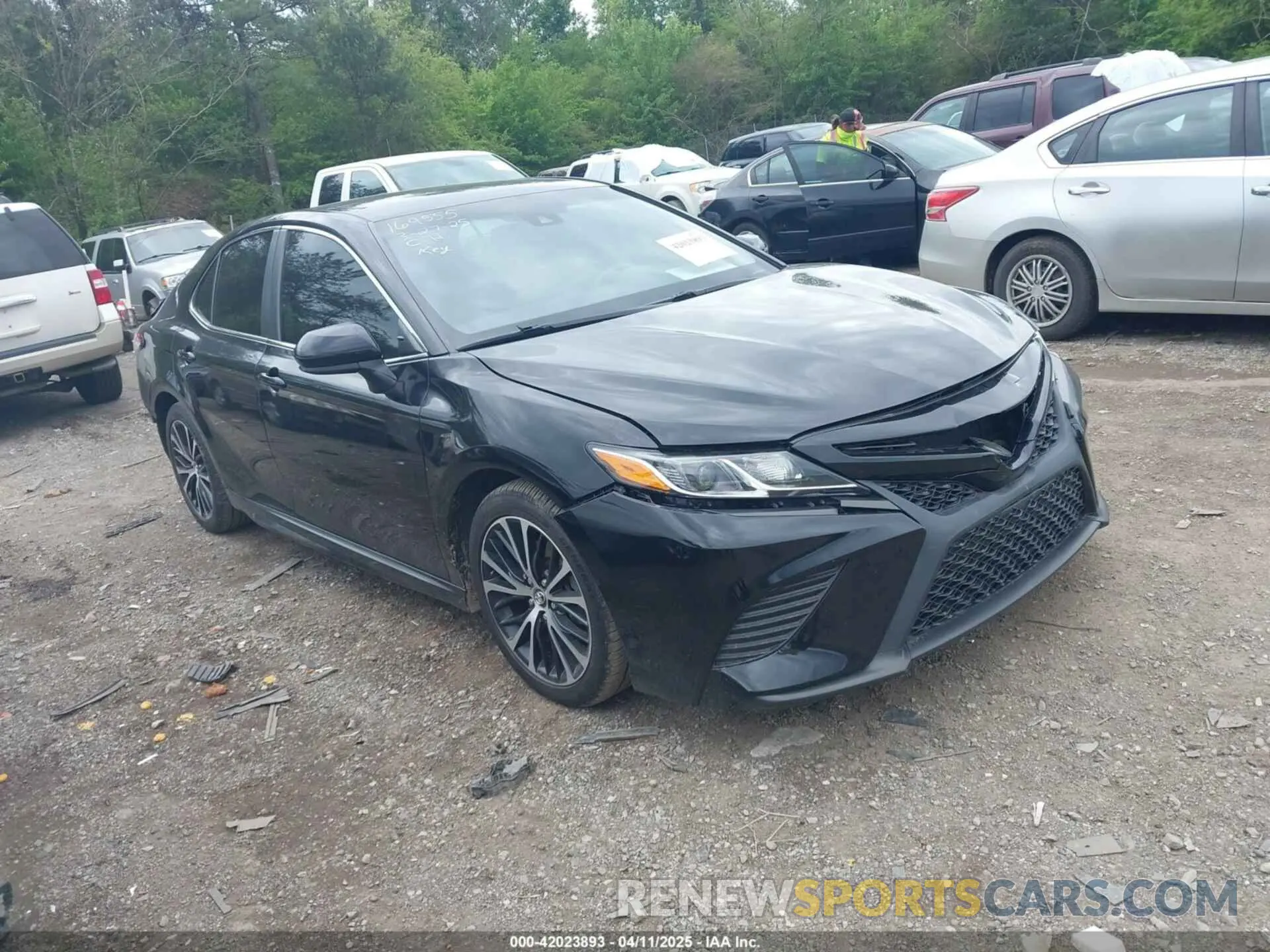 1 Photograph of a damaged car 4T1G11AK8LU868662 TOYOTA CAMRY 2020