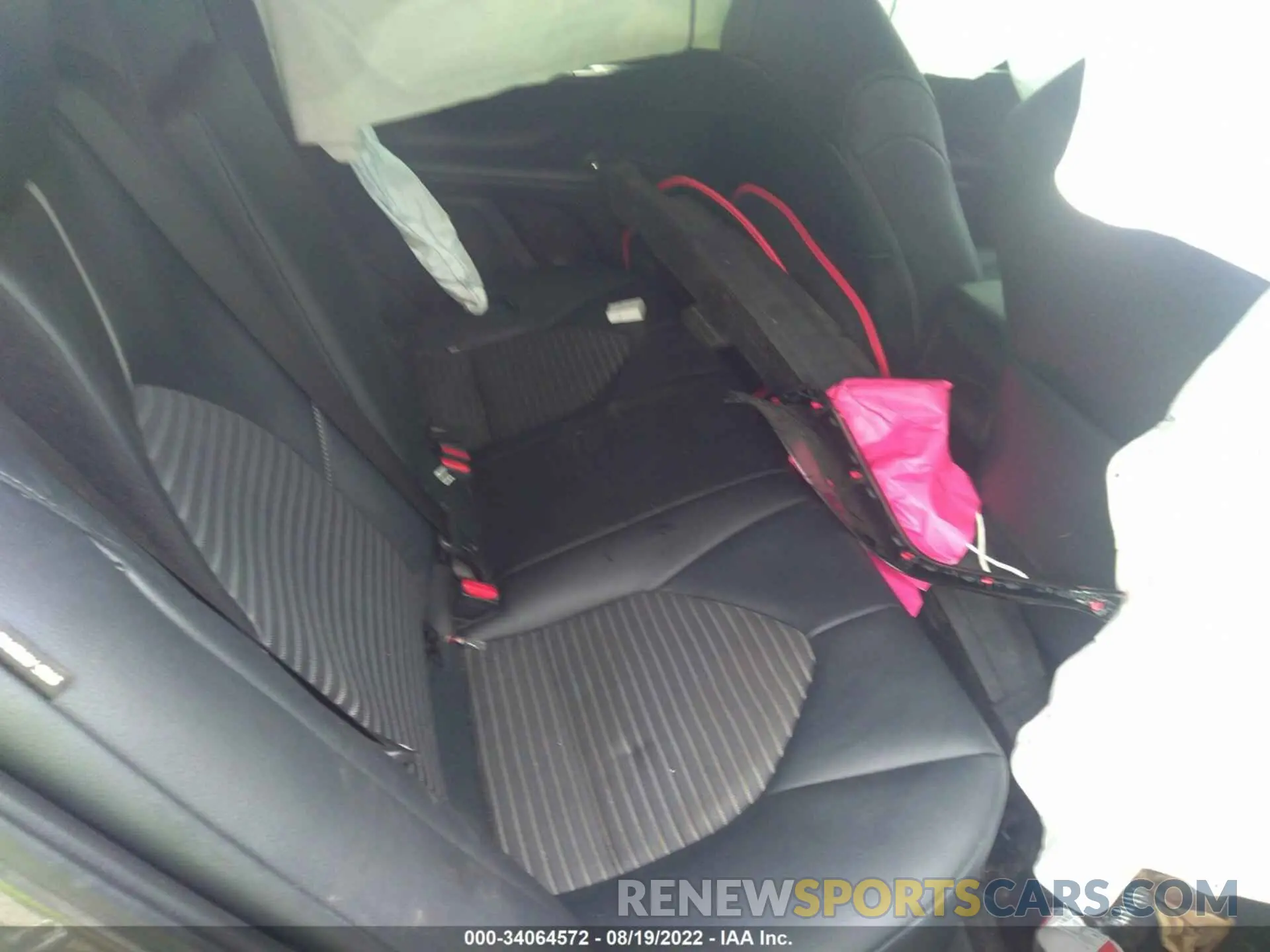 8 Photograph of a damaged car 4T1G11AK8LU884991 TOYOTA CAMRY 2020