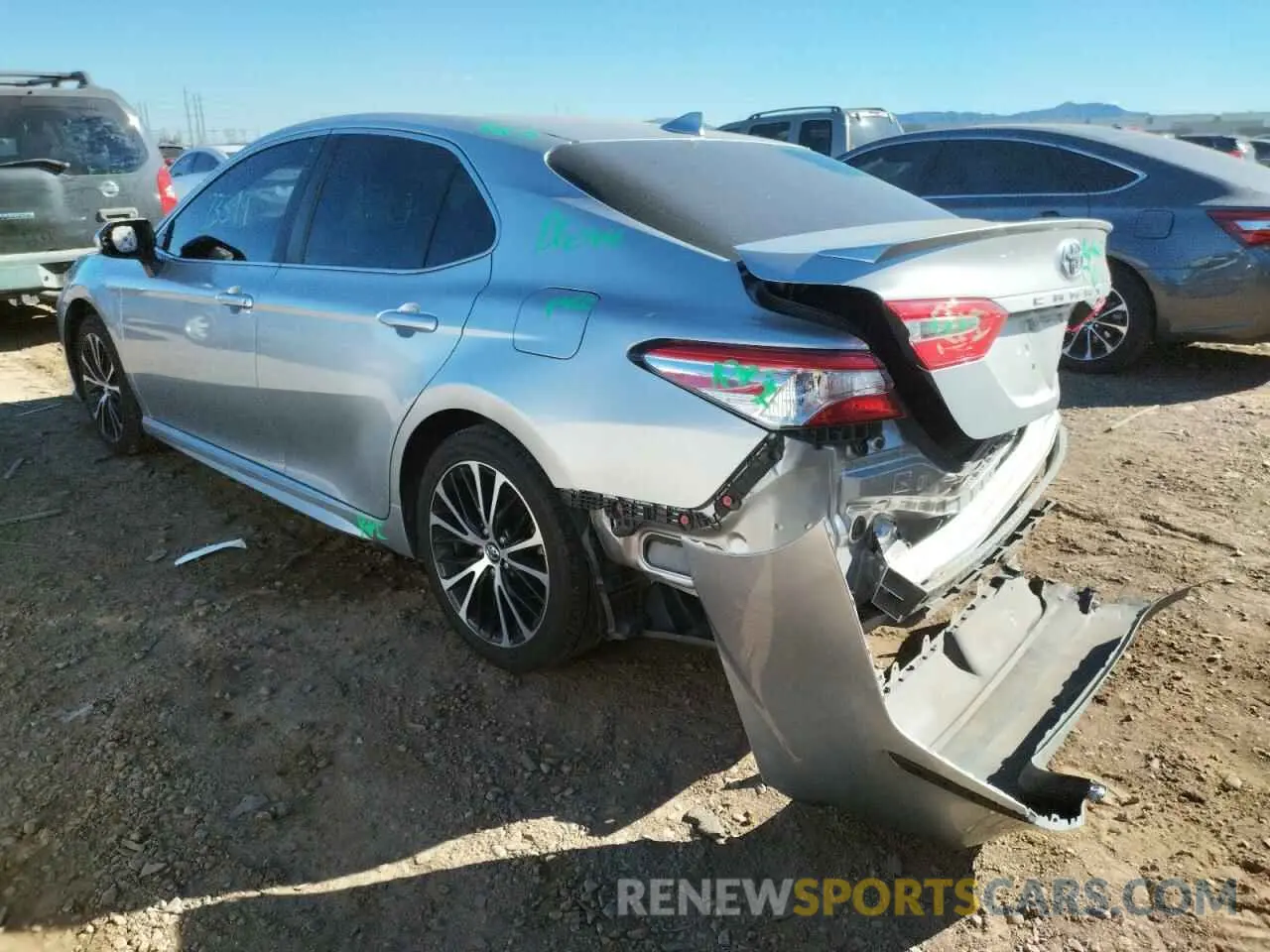 3 Photograph of a damaged car 4T1G11AK8LU927502 TOYOTA CAMRY 2020