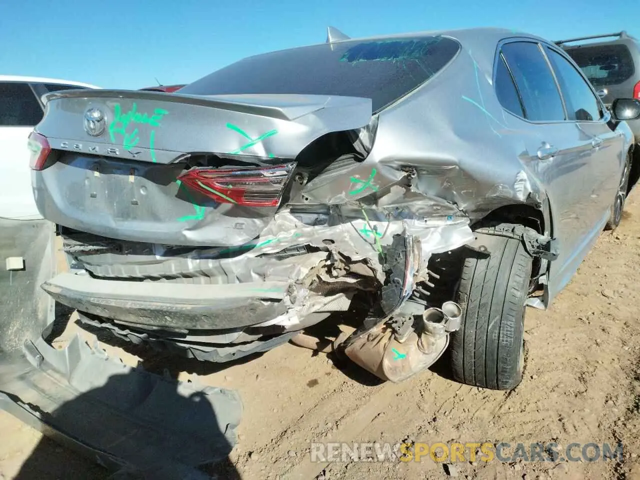 9 Photograph of a damaged car 4T1G11AK8LU927502 TOYOTA CAMRY 2020