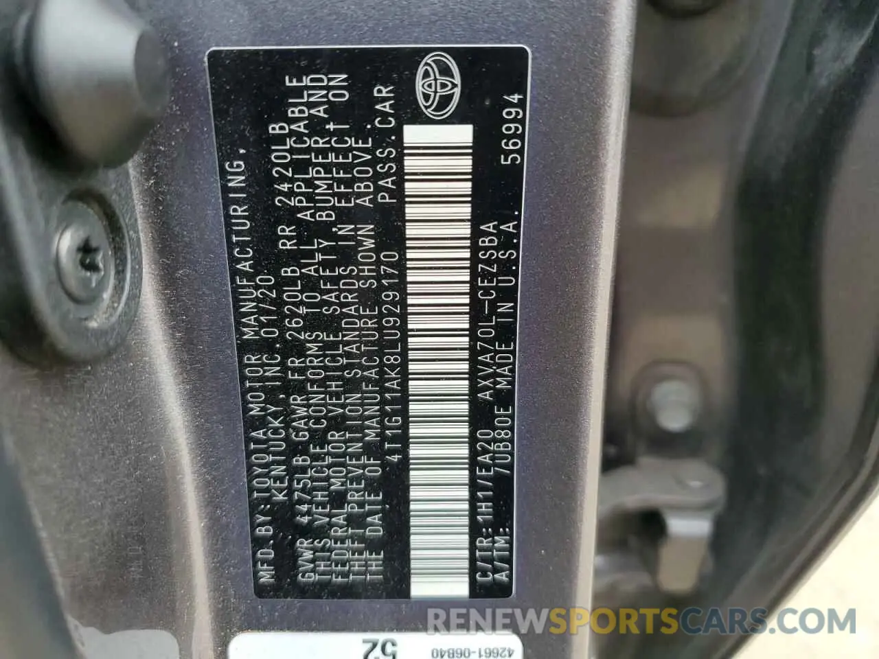 13 Photograph of a damaged car 4T1G11AK8LU929170 TOYOTA CAMRY 2020