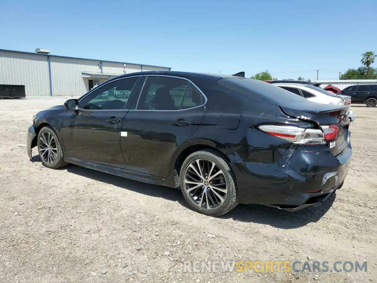 2 Photograph of a damaged car 4T1G11AK8LU947443 TOYOTA CAMRY 2020