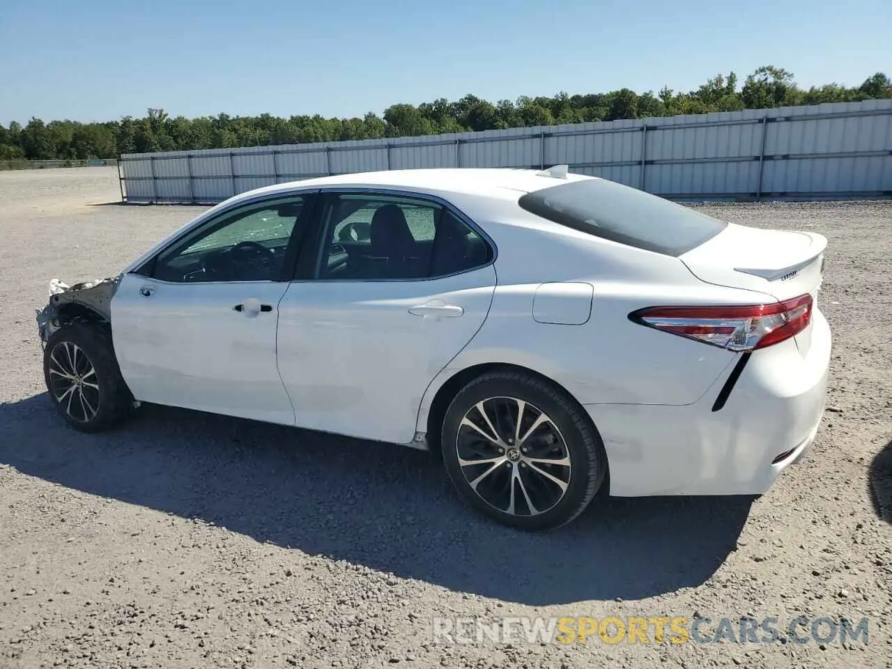 2 Фотография поврежденного автомобиля 4T1G11AK8LU965778 TOYOTA CAMRY 2020