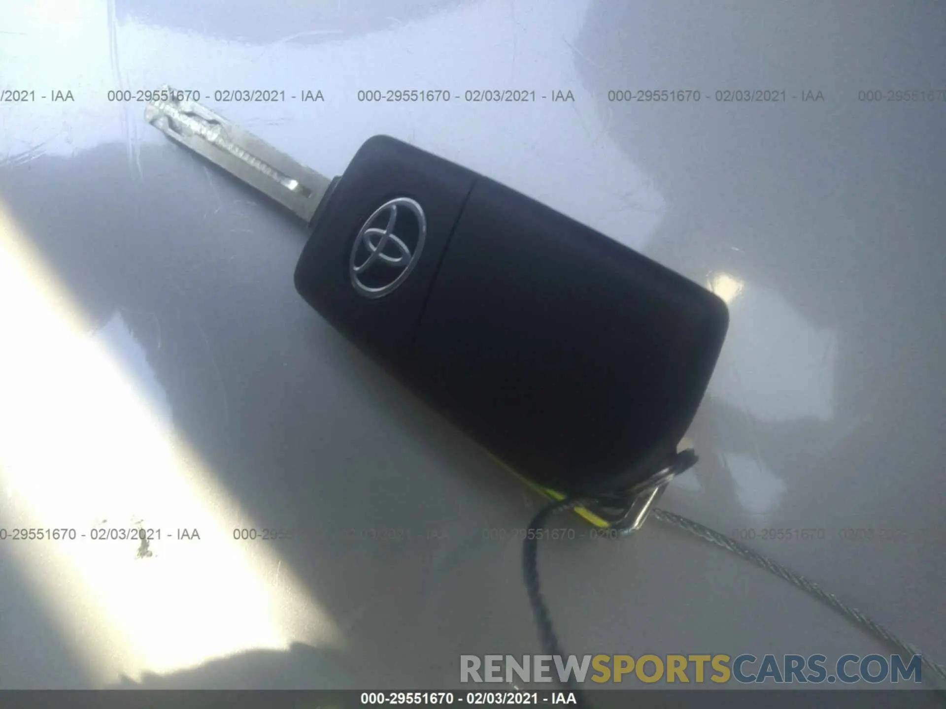 11 Photograph of a damaged car 4T1G11AK8LU970138 TOYOTA CAMRY 2020