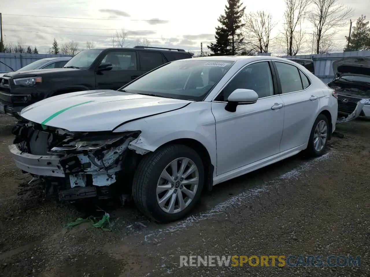 1 Фотография поврежденного автомобиля 4T1G11AK8LU978806 TOYOTA CAMRY 2020